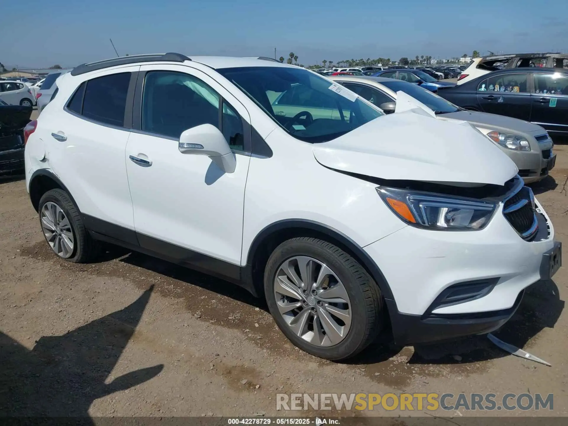 1 Фотография поврежденного автомобиля KL4CJASB4KB825233 BUICK ENCORE 2019