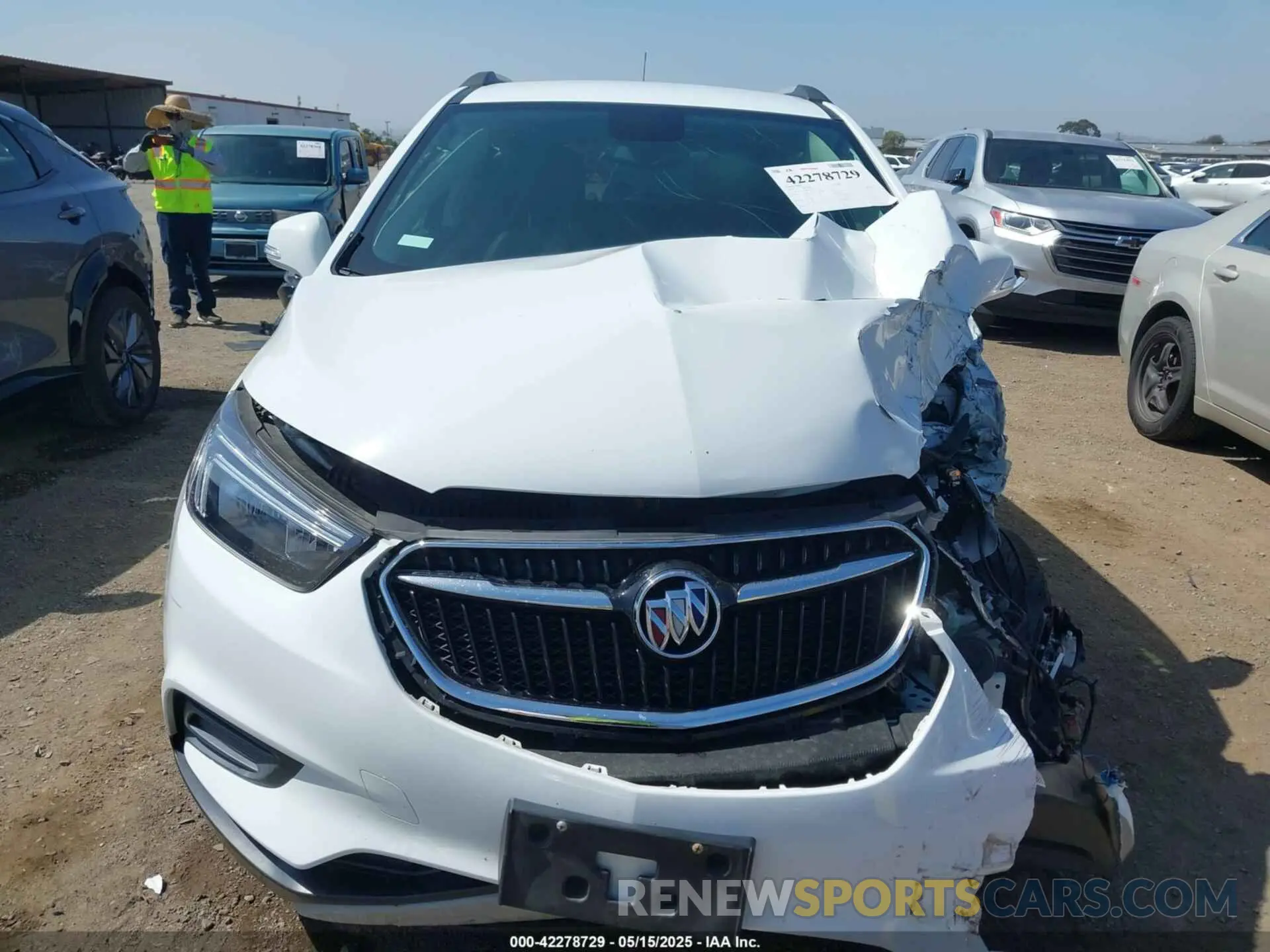 12 Фотография поврежденного автомобиля KL4CJASB4KB825233 BUICK ENCORE 2019
