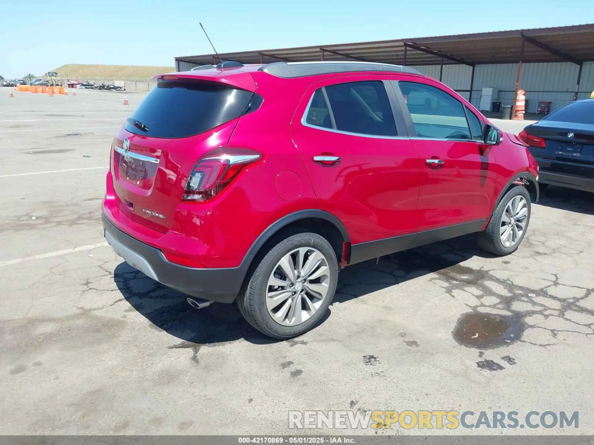 4 Фотография поврежденного автомобиля KL4CJASB5KB837813 BUICK ENCORE 2019