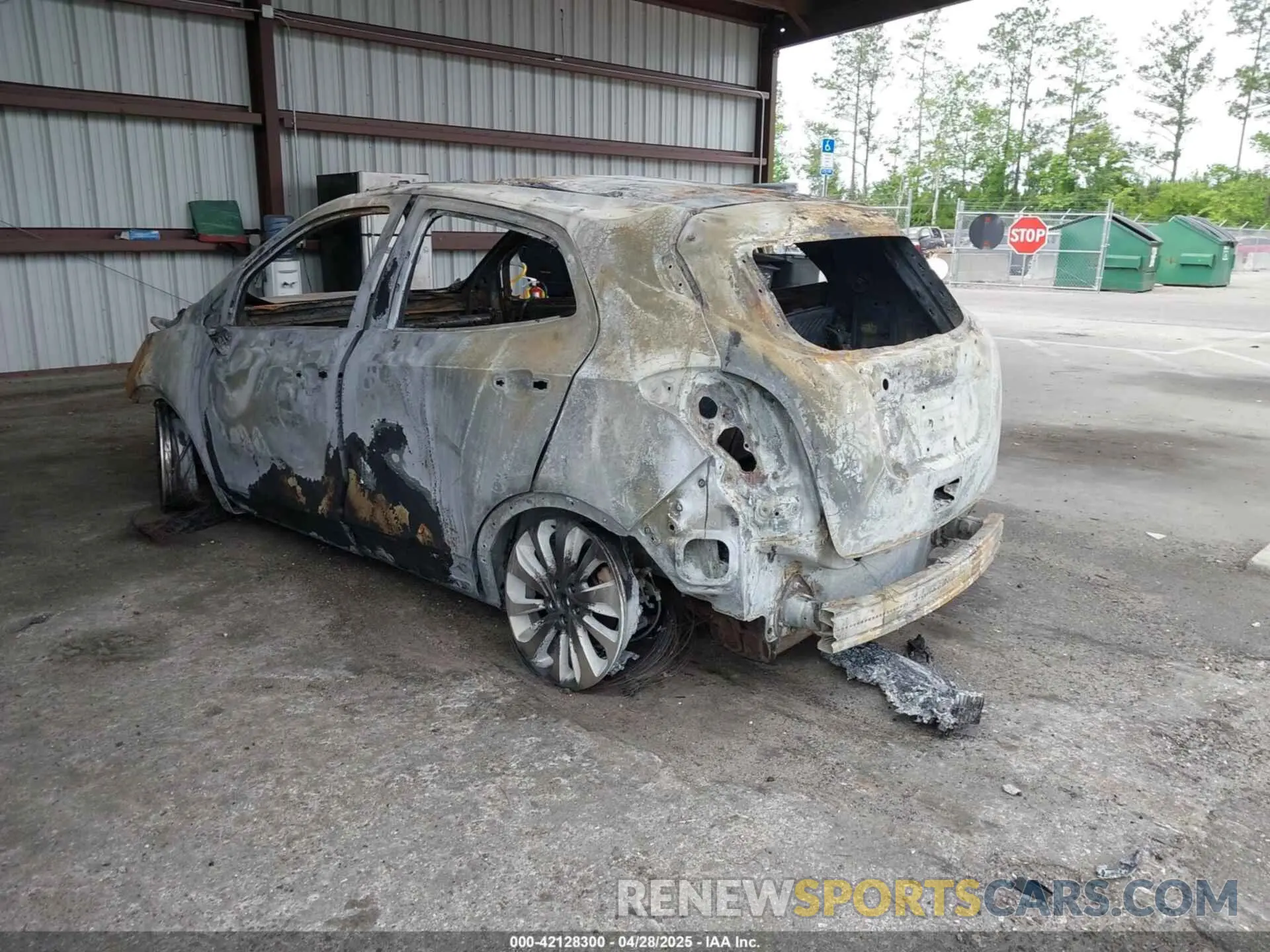 3 Фотография поврежденного автомобиля KL4CJASB6KB837450 BUICK ENCORE 2019