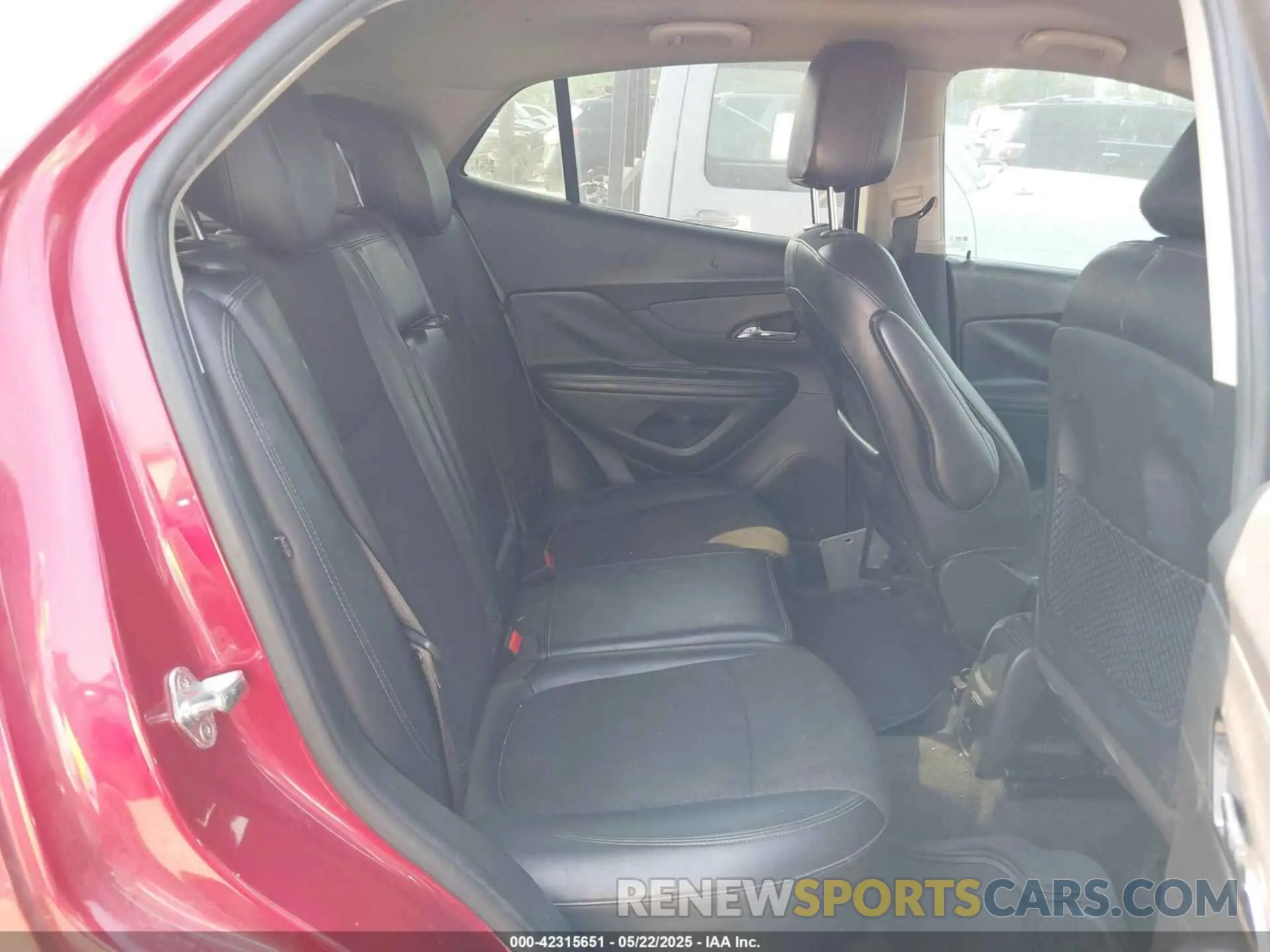 8 Фотография поврежденного автомобиля KL4CJASB7KB705006 BUICK ENCORE 2019