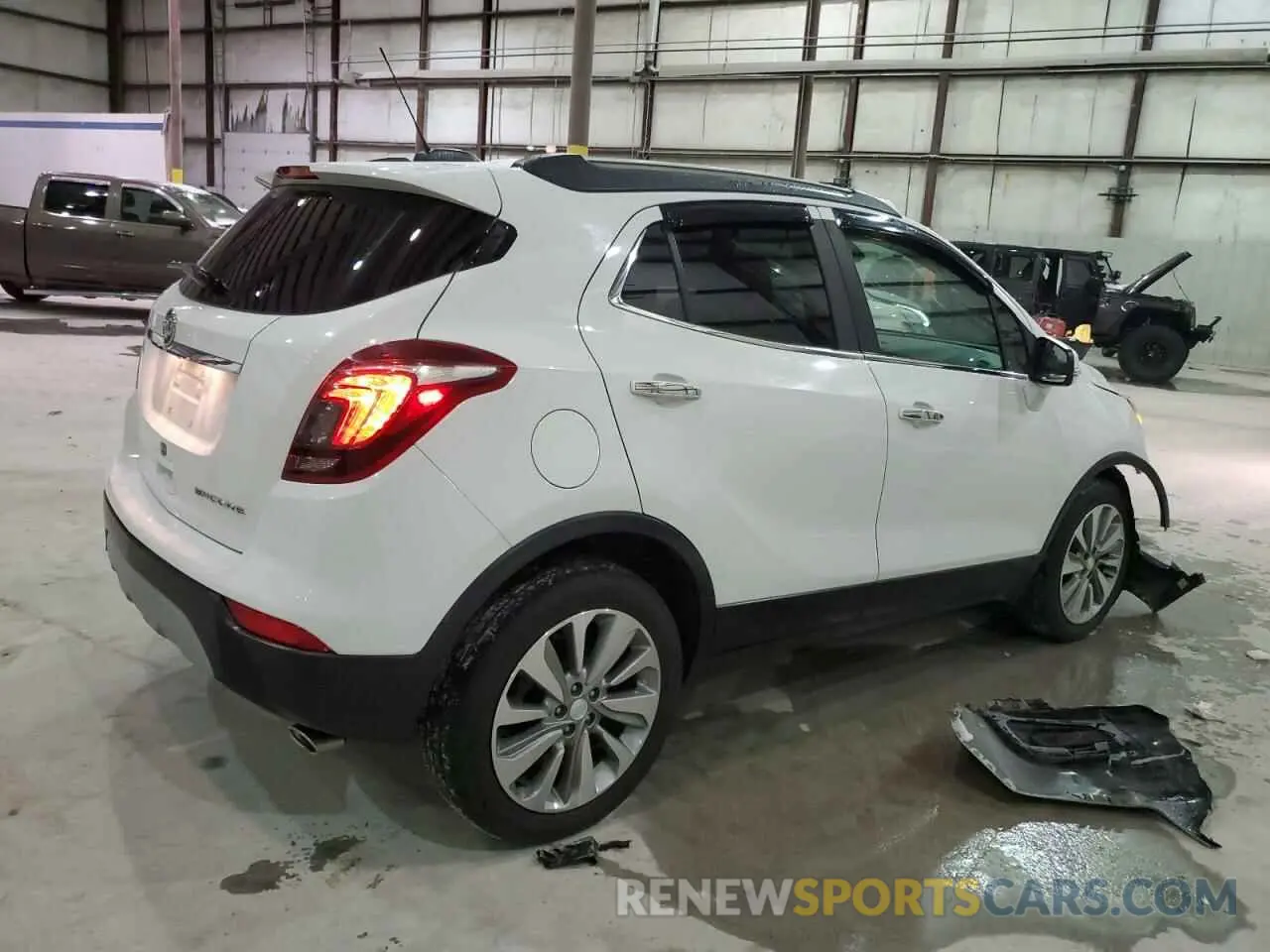 3 Фотография поврежденного автомобиля KL4CJASB7KB814985 BUICK ENCORE 2019