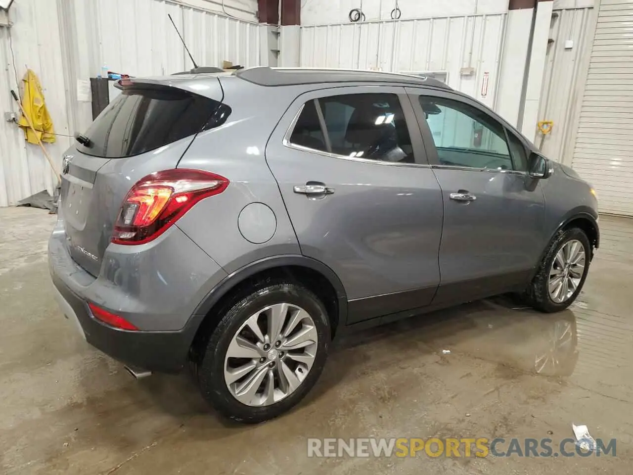 3 Фотография поврежденного автомобиля KL4CJASB8KB736331 BUICK ENCORE 2019
