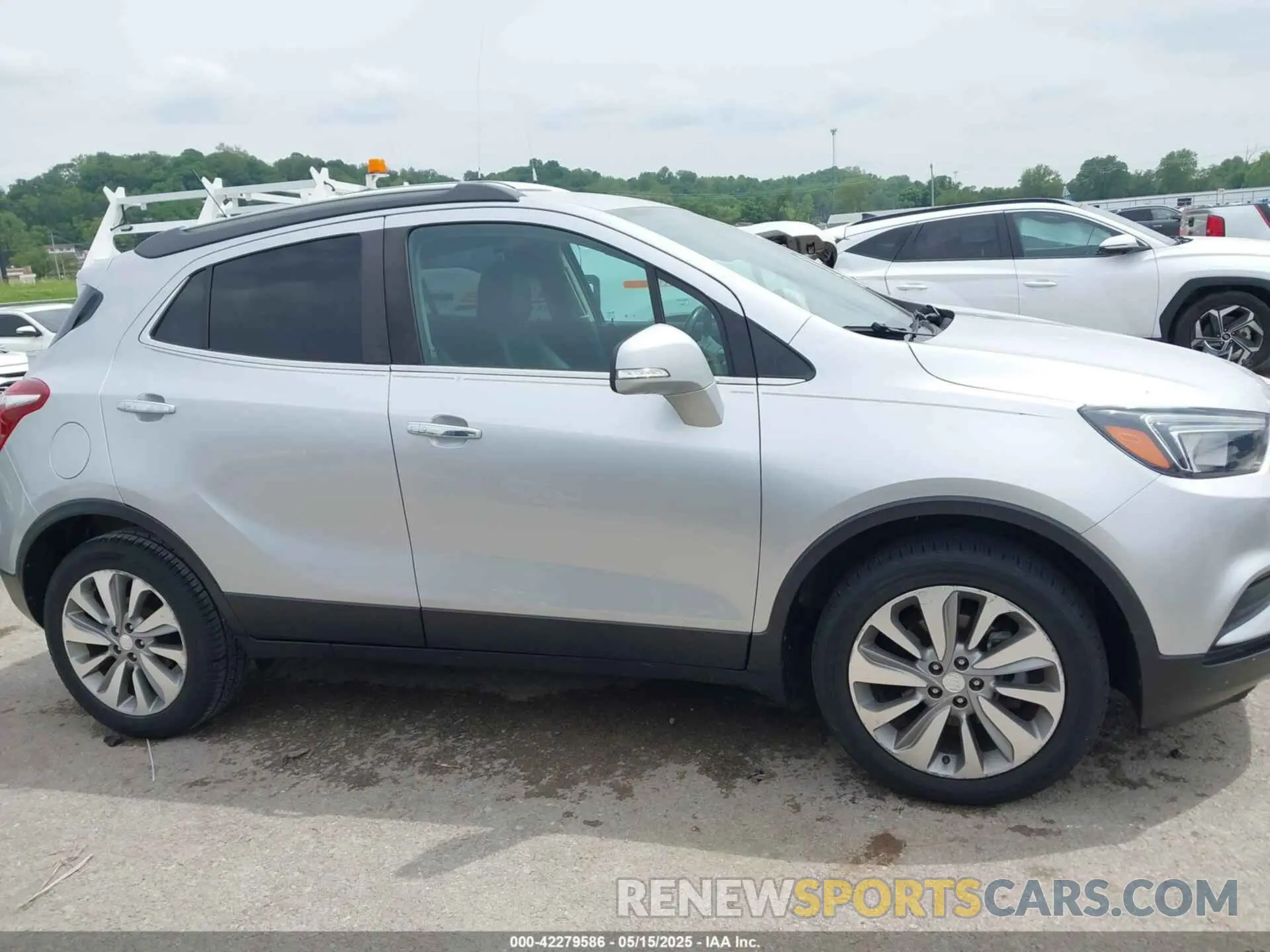 13 Фотография поврежденного автомобиля KL4CJASB8KB777316 BUICK ENCORE 2019