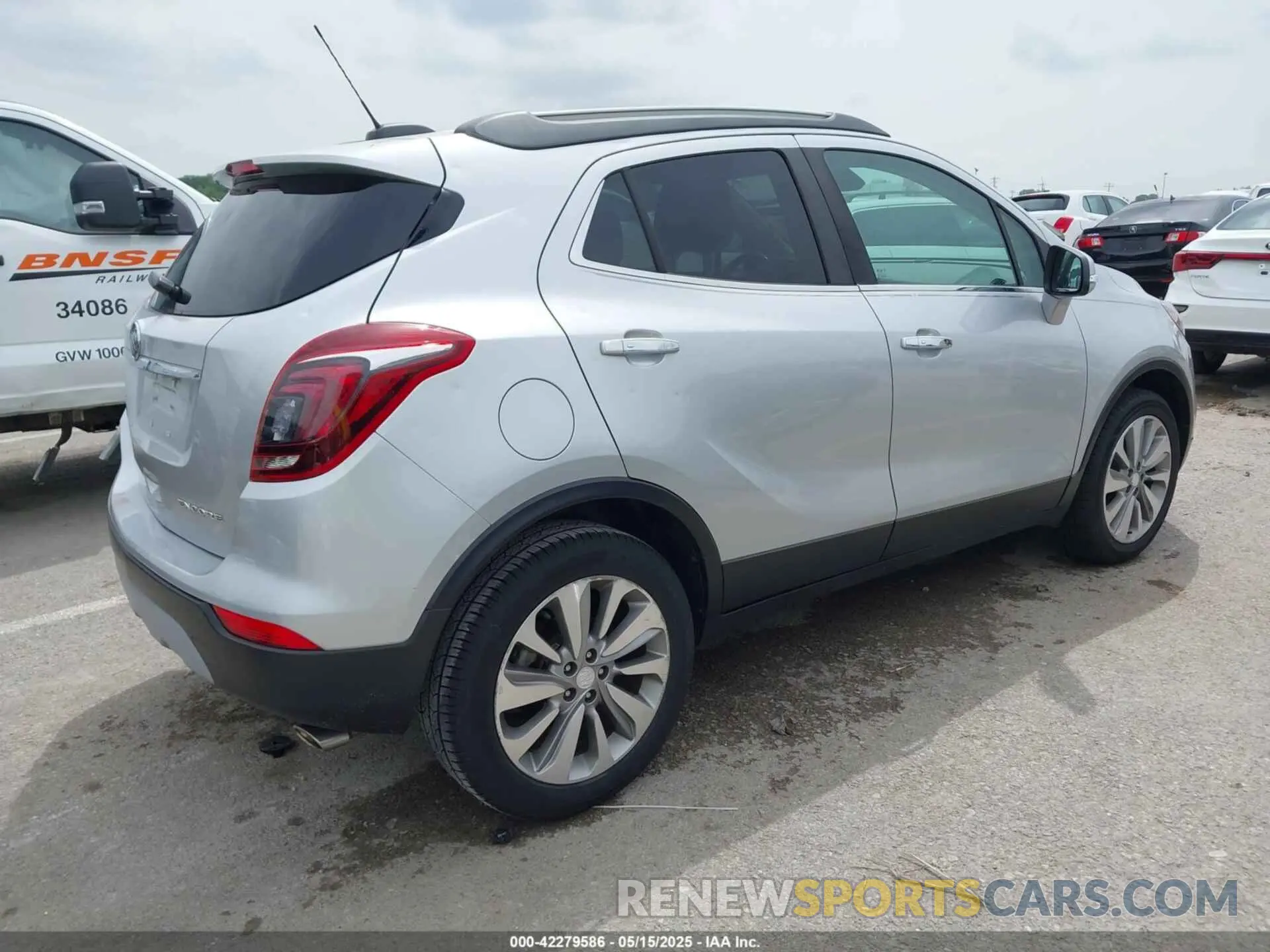 4 Фотография поврежденного автомобиля KL4CJASB8KB777316 BUICK ENCORE 2019
