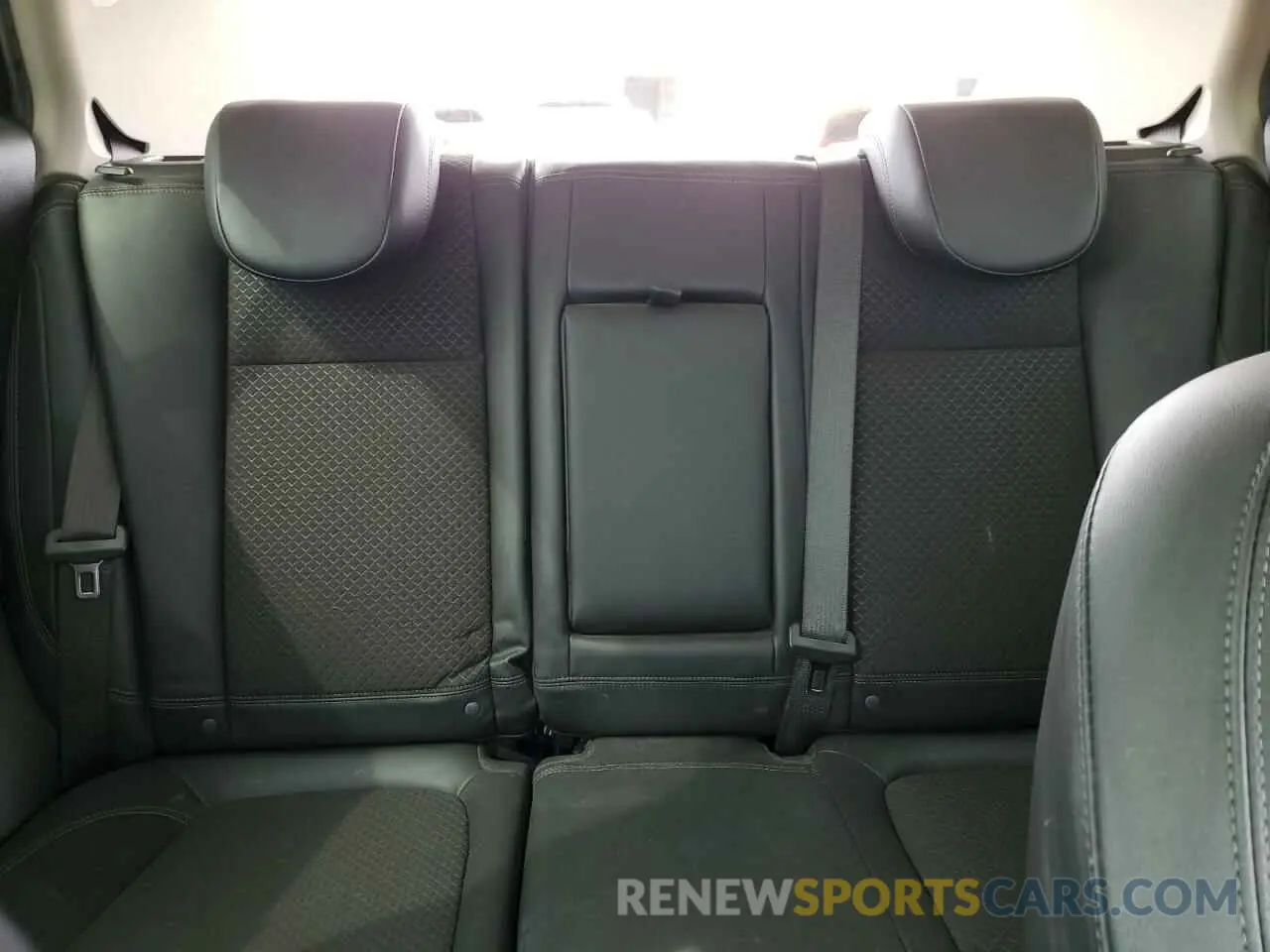 10 Фотография поврежденного автомобиля KL4CJASB8KB859398 BUICK ENCORE 2019