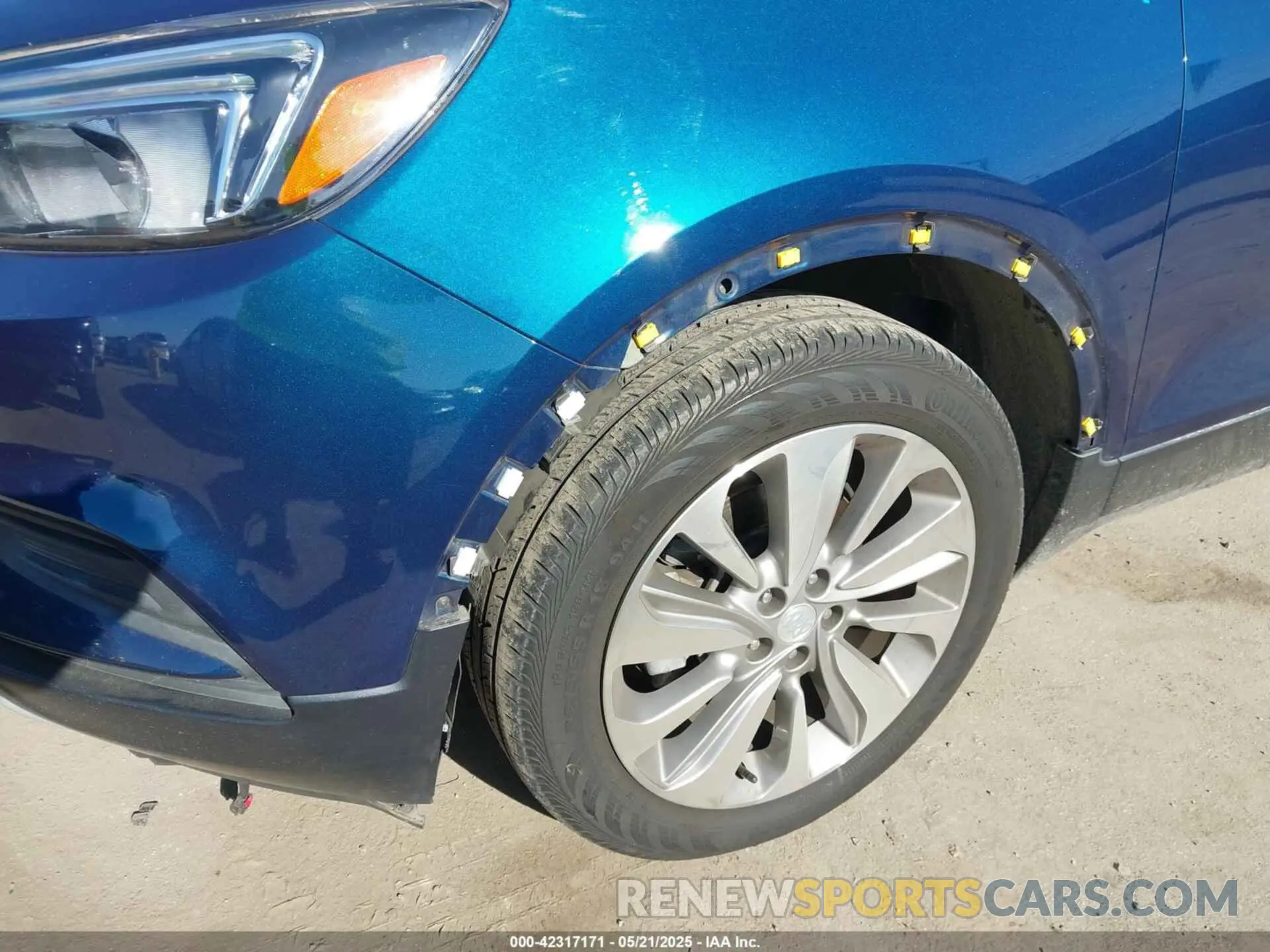 17 Photograph of a damaged car KL4CJASB8KB924153 BUICK ENCORE 2019