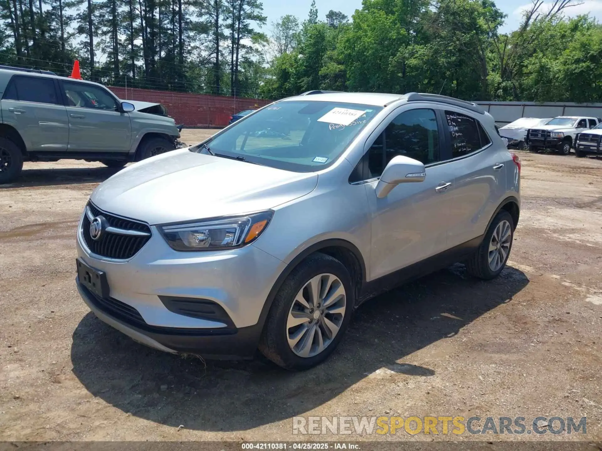 2 Фотография поврежденного автомобиля KL4CJASB9KB749301 BUICK ENCORE 2019