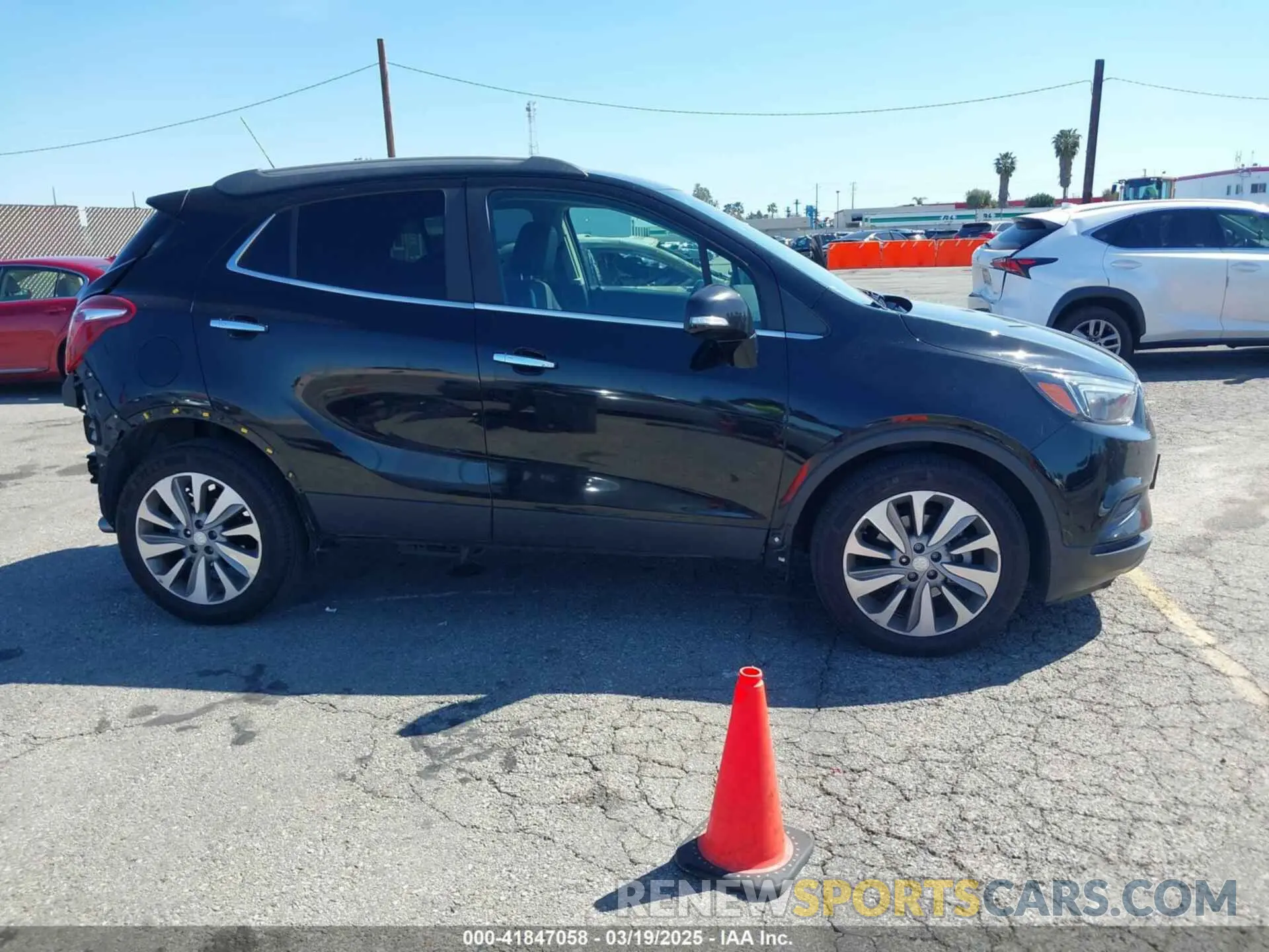 13 Фотография поврежденного автомобиля KL4CJASBXKB711088 BUICK ENCORE 2019