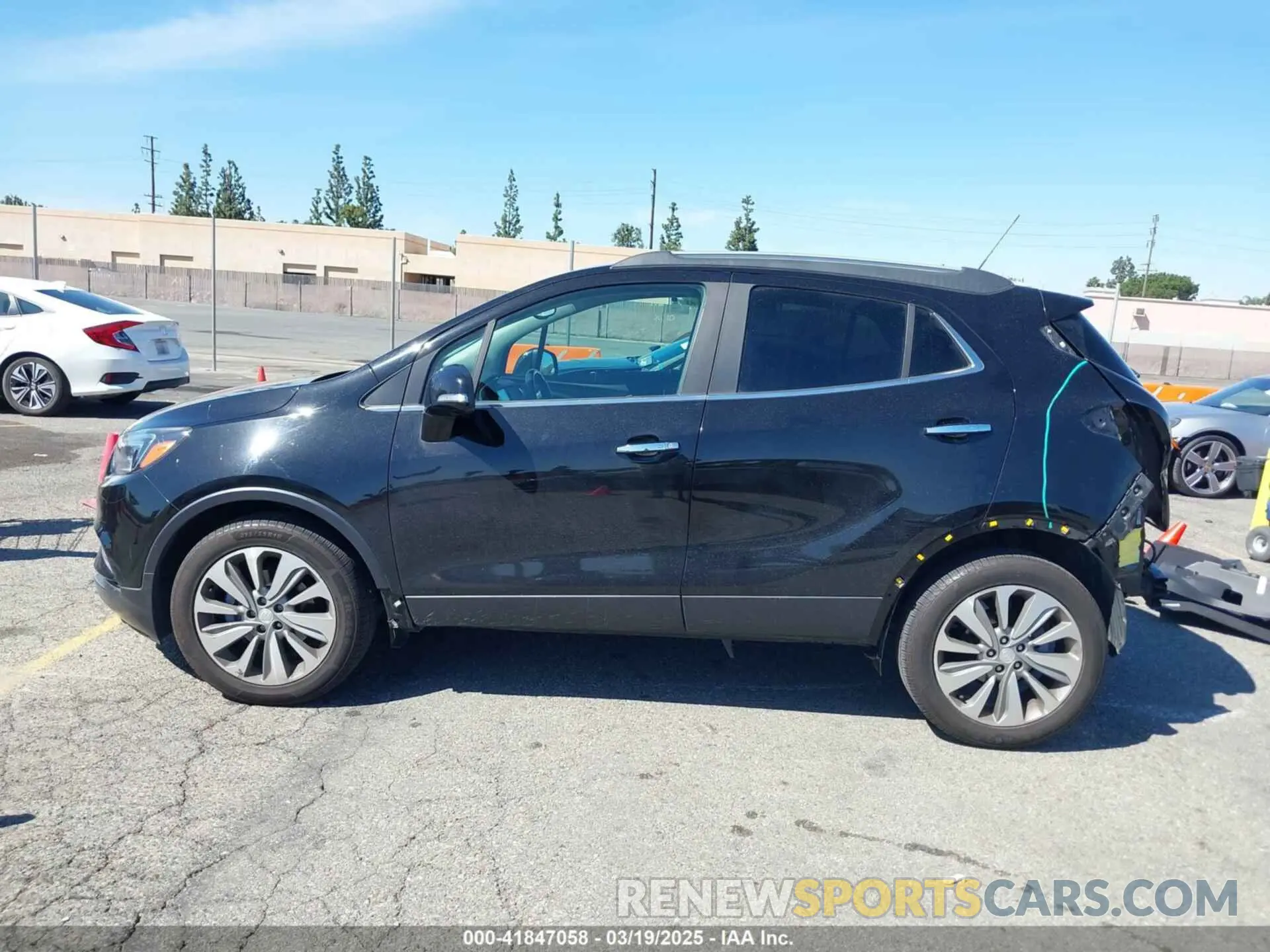 14 Фотография поврежденного автомобиля KL4CJASBXKB711088 BUICK ENCORE 2019