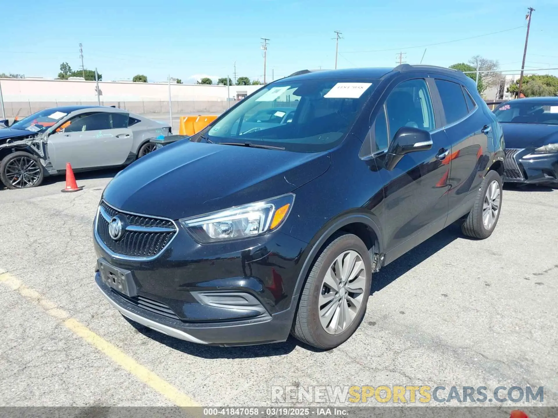 2 Фотография поврежденного автомобиля KL4CJASBXKB711088 BUICK ENCORE 2019