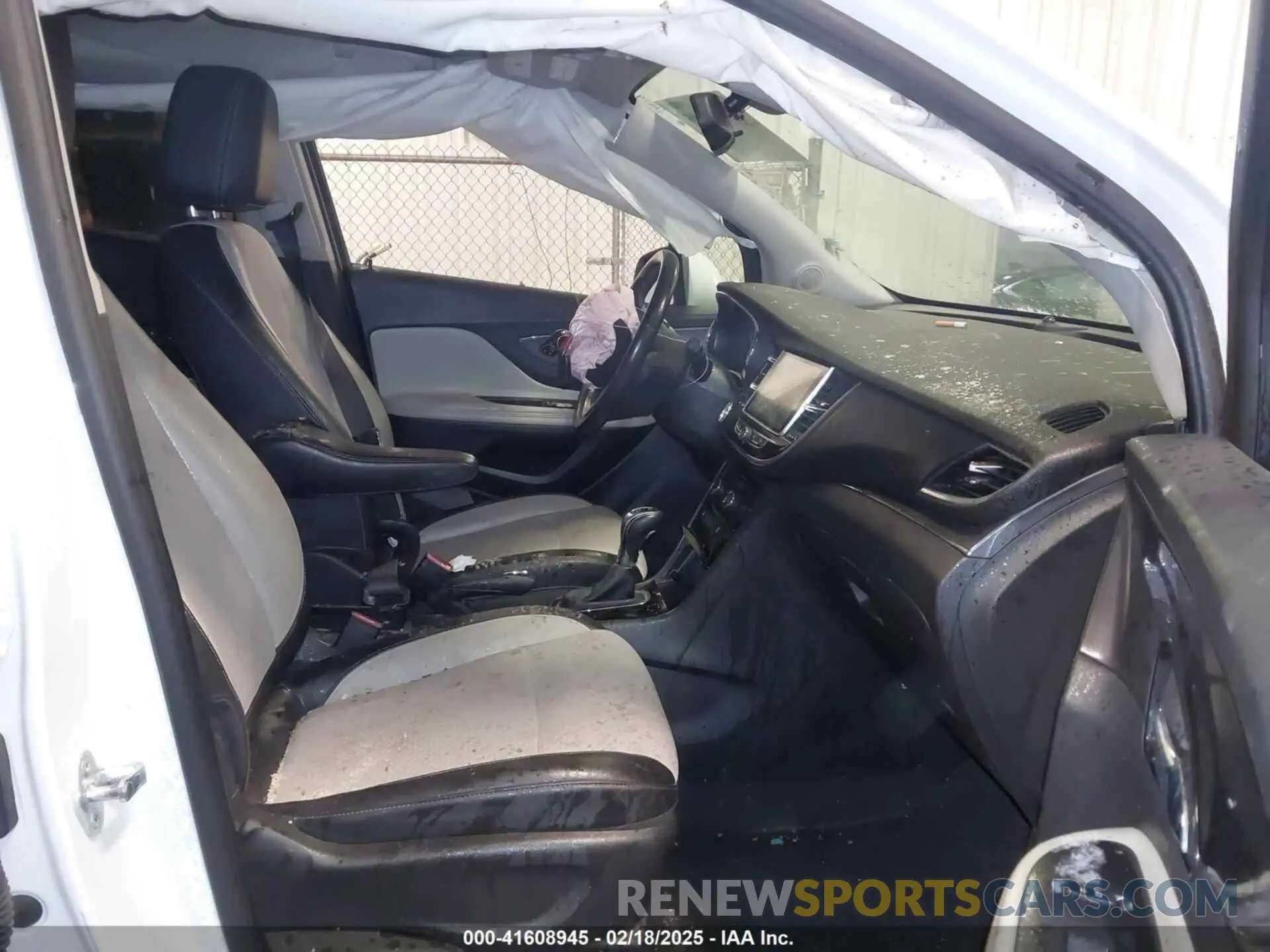 5 Фотография поврежденного автомобиля KL4CJASBXKB762851 BUICK ENCORE 2019