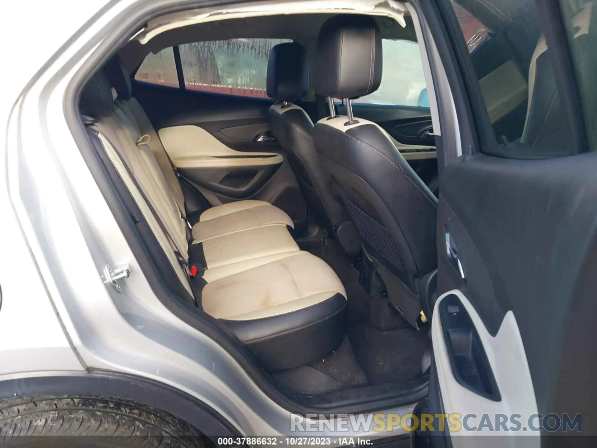 8 Photograph of a damaged car KL4CJASBXKB889423 BUICK ENCORE 2019