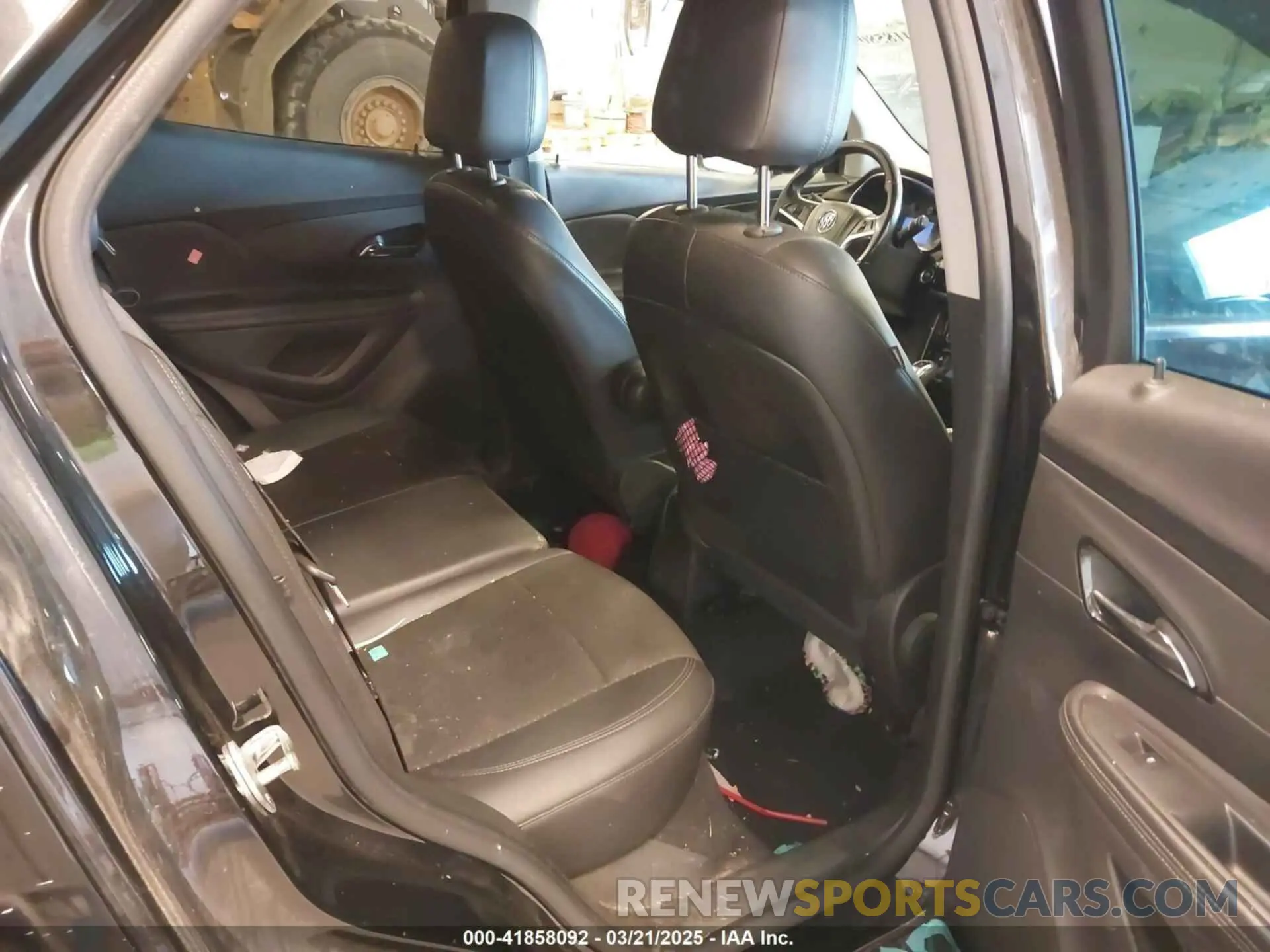 8 Фотография поврежденного автомобиля KL4CJASBXKB959308 BUICK ENCORE 2019