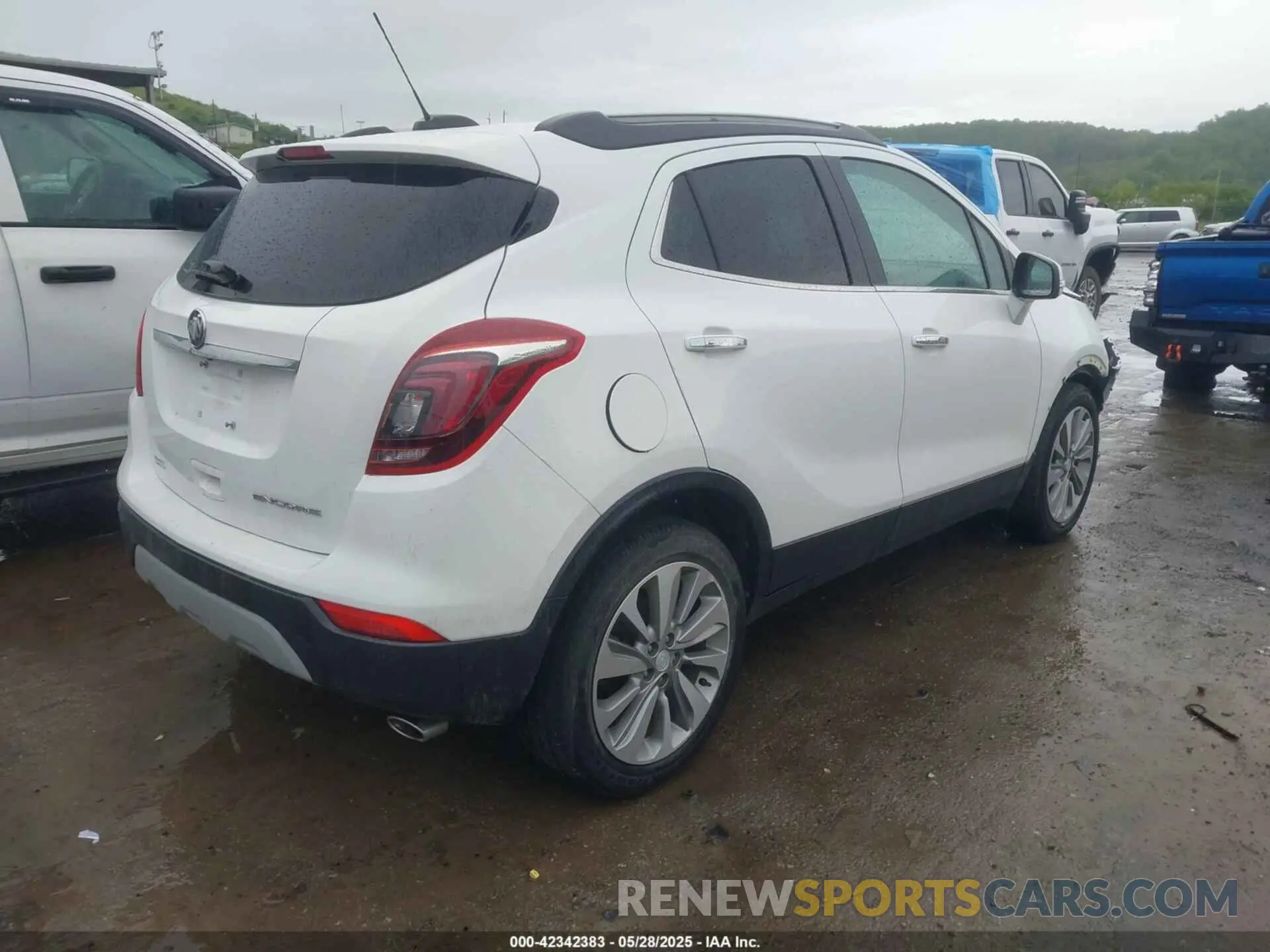 4 Photograph of a damaged car KL4CJASBXKB961382 BUICK ENCORE 2019