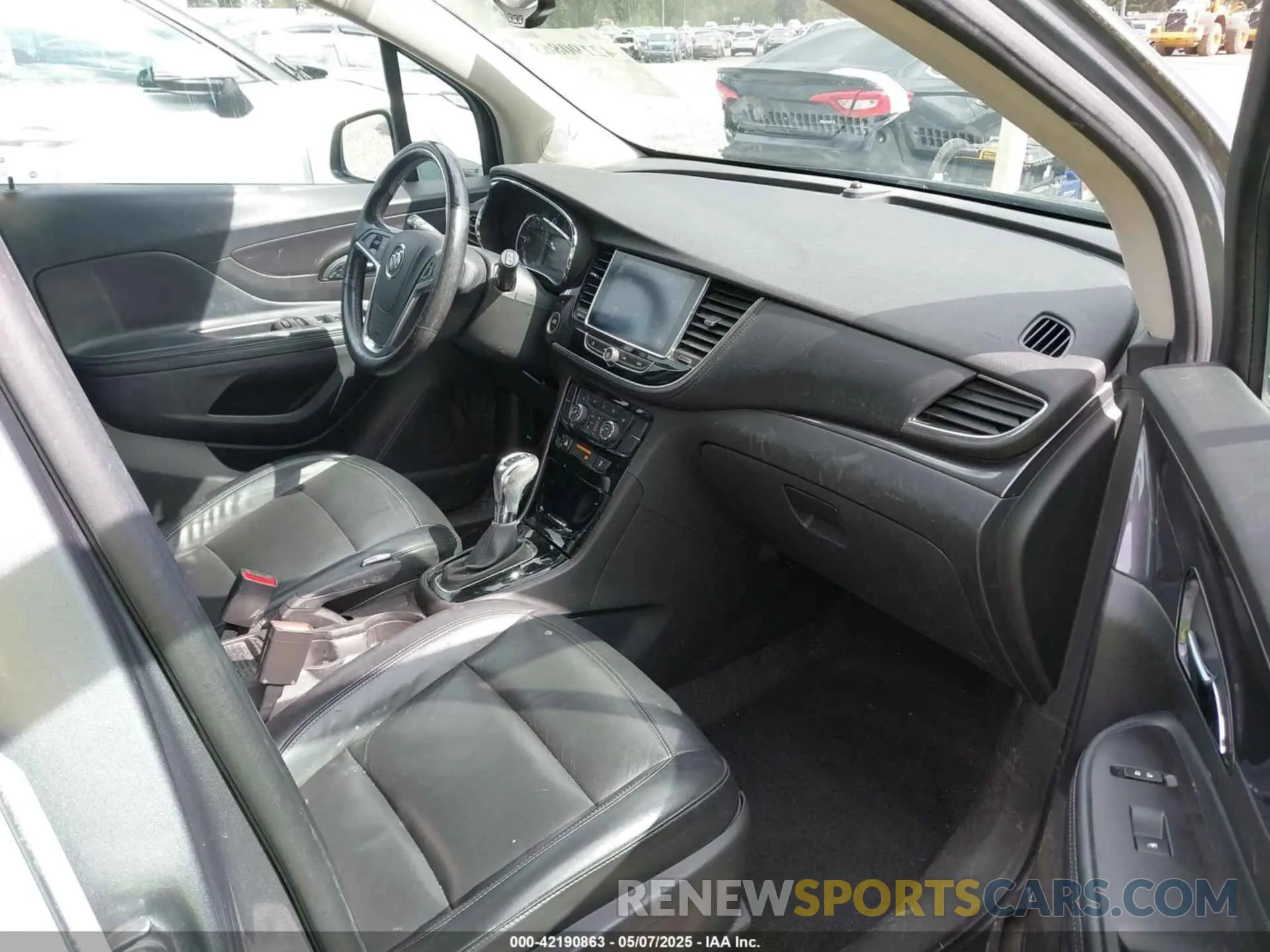 5 Фотография поврежденного автомобиля KL4CJCSM7KB781435 BUICK ENCORE 2019