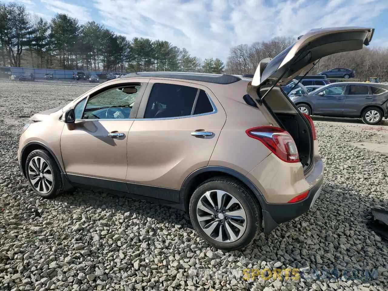 2 Фотография поврежденного автомобиля KL4CJCSM8KB896416 BUICK ENCORE 2019