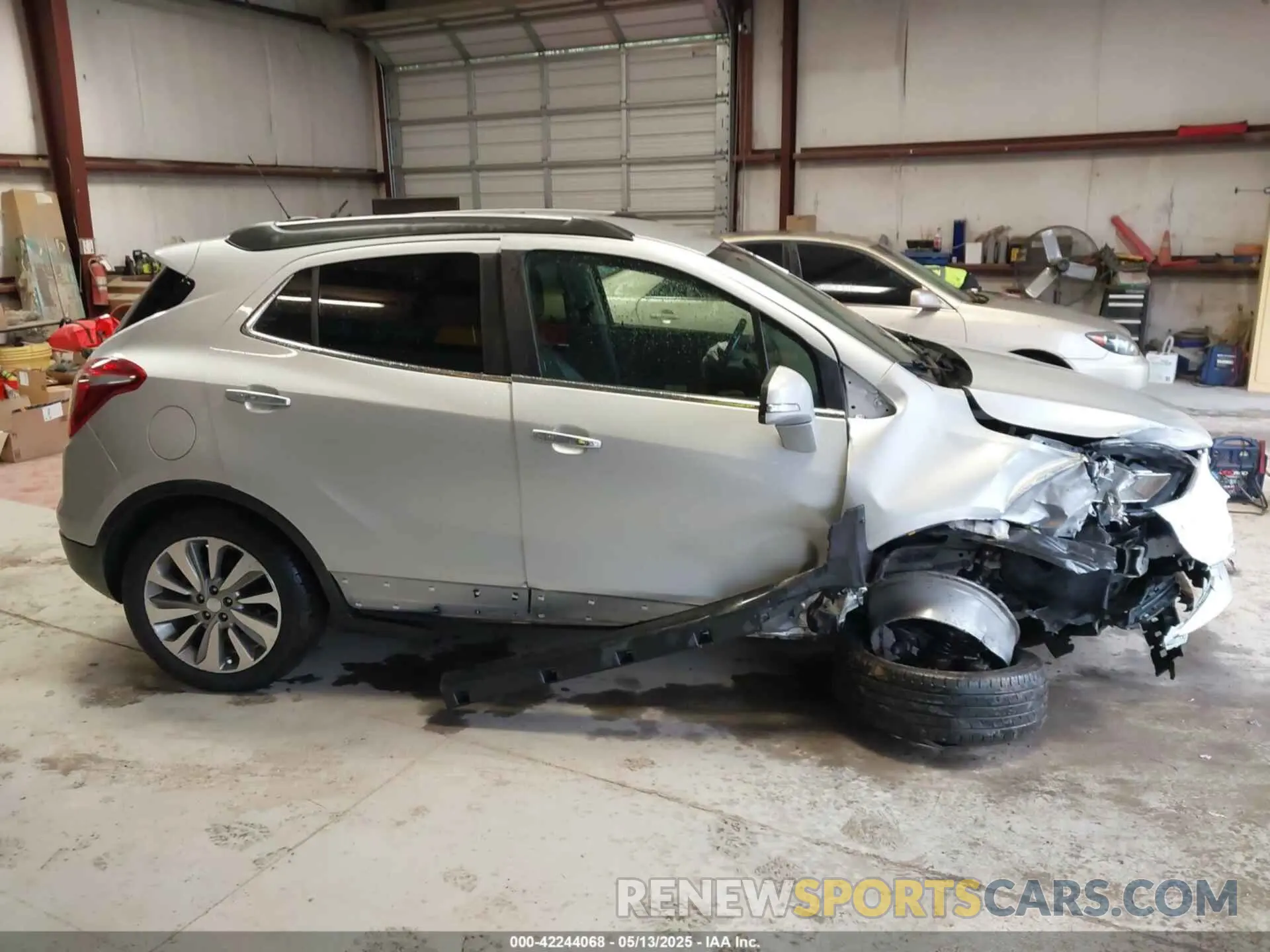 14 Фотография поврежденного автомобиля KL4CJESB3KB828650 BUICK ENCORE 2019
