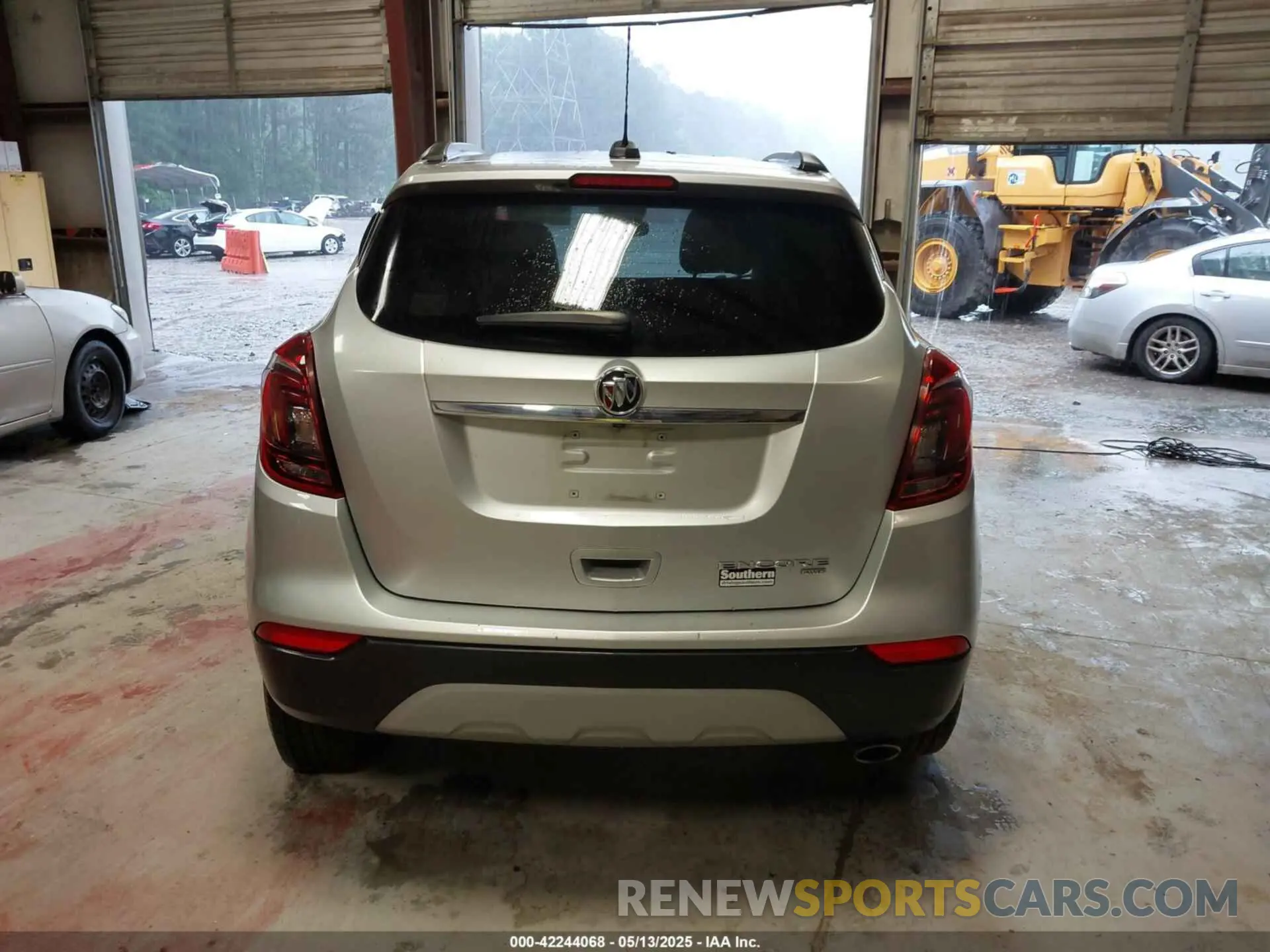 17 Фотография поврежденного автомобиля KL4CJESB3KB828650 BUICK ENCORE 2019