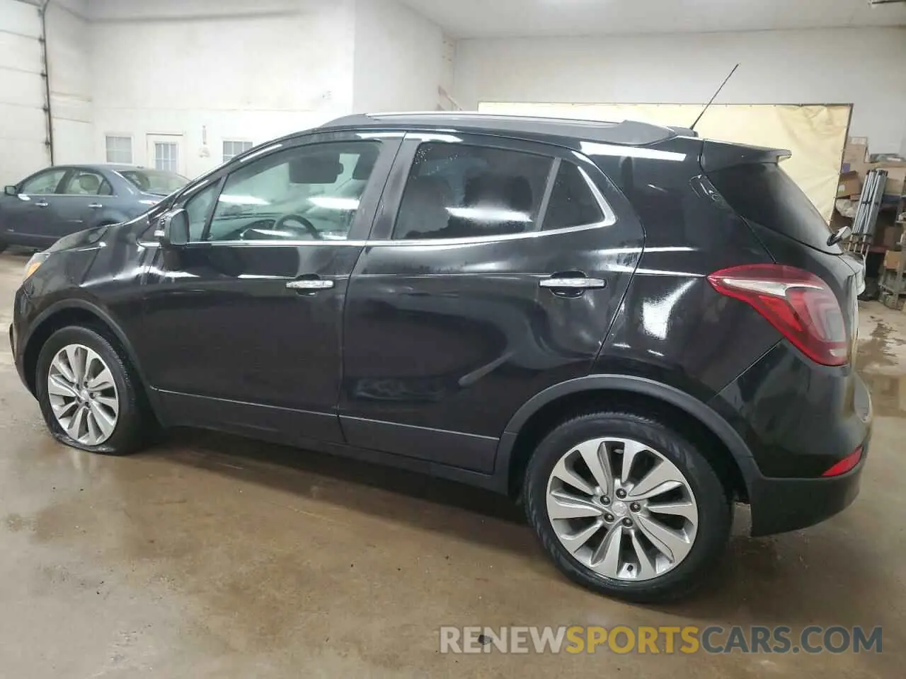 2 Фотография поврежденного автомобиля KL4CJESB5KB707764 BUICK ENCORE 2019