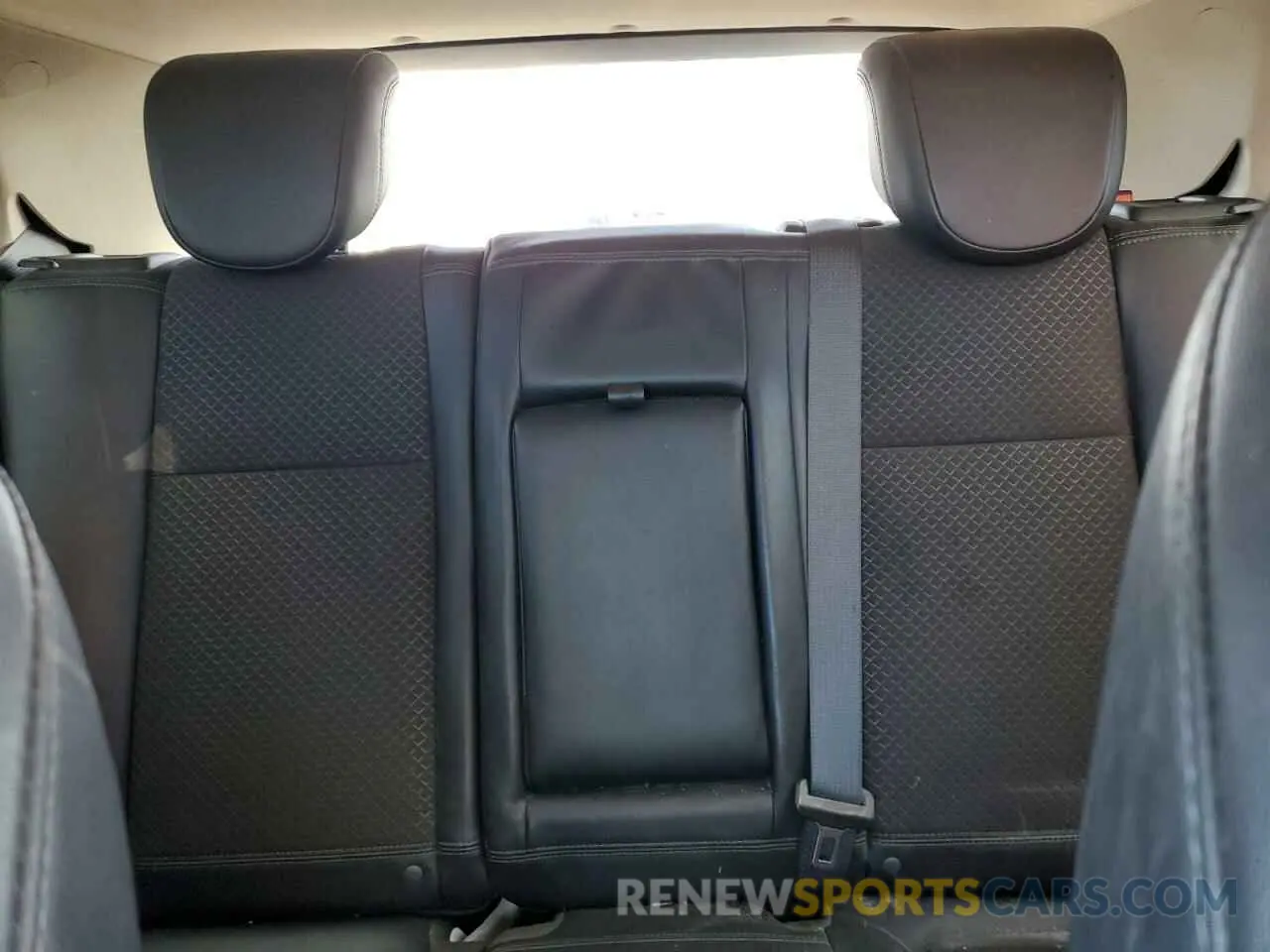 10 Фотография поврежденного автомобиля KL4CJESB5KB903607 BUICK ENCORE 2019