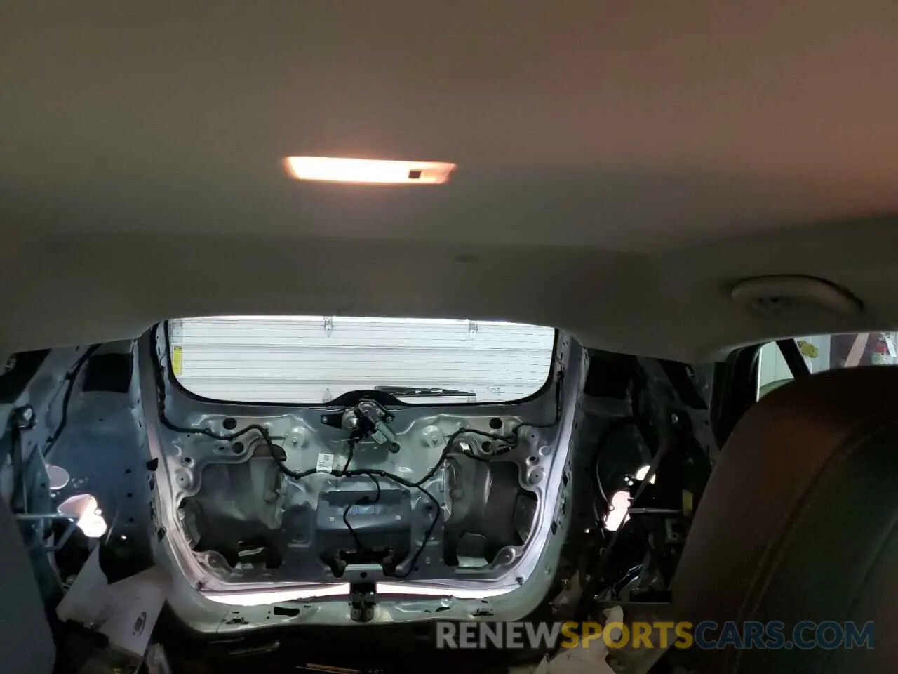 10 Photograph of a damaged car KL4CJESB8KB780546 BUICK ENCORE 2019