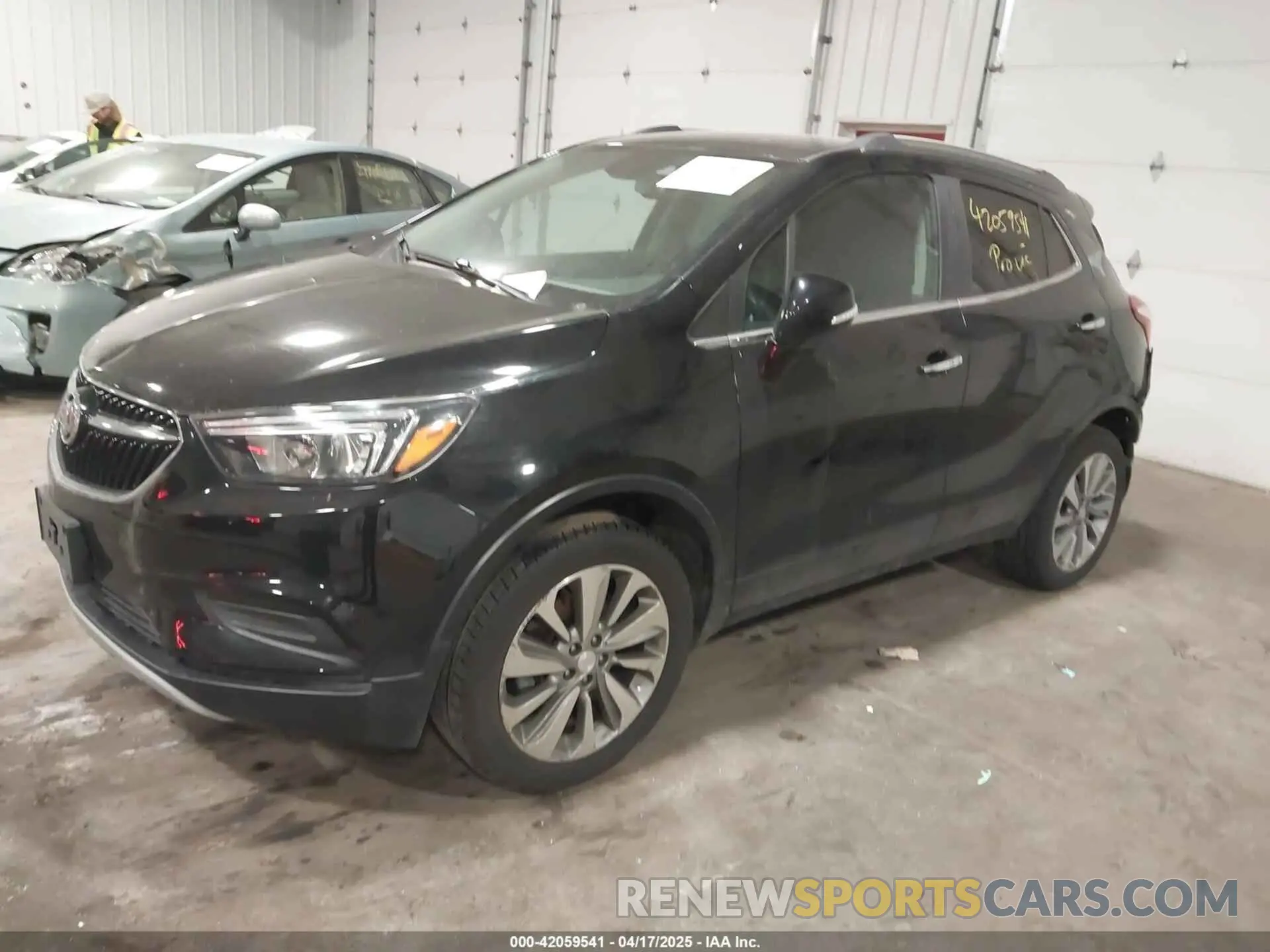 2 Фотография поврежденного автомобиля KL4CJESB9KB721571 BUICK ENCORE 2019