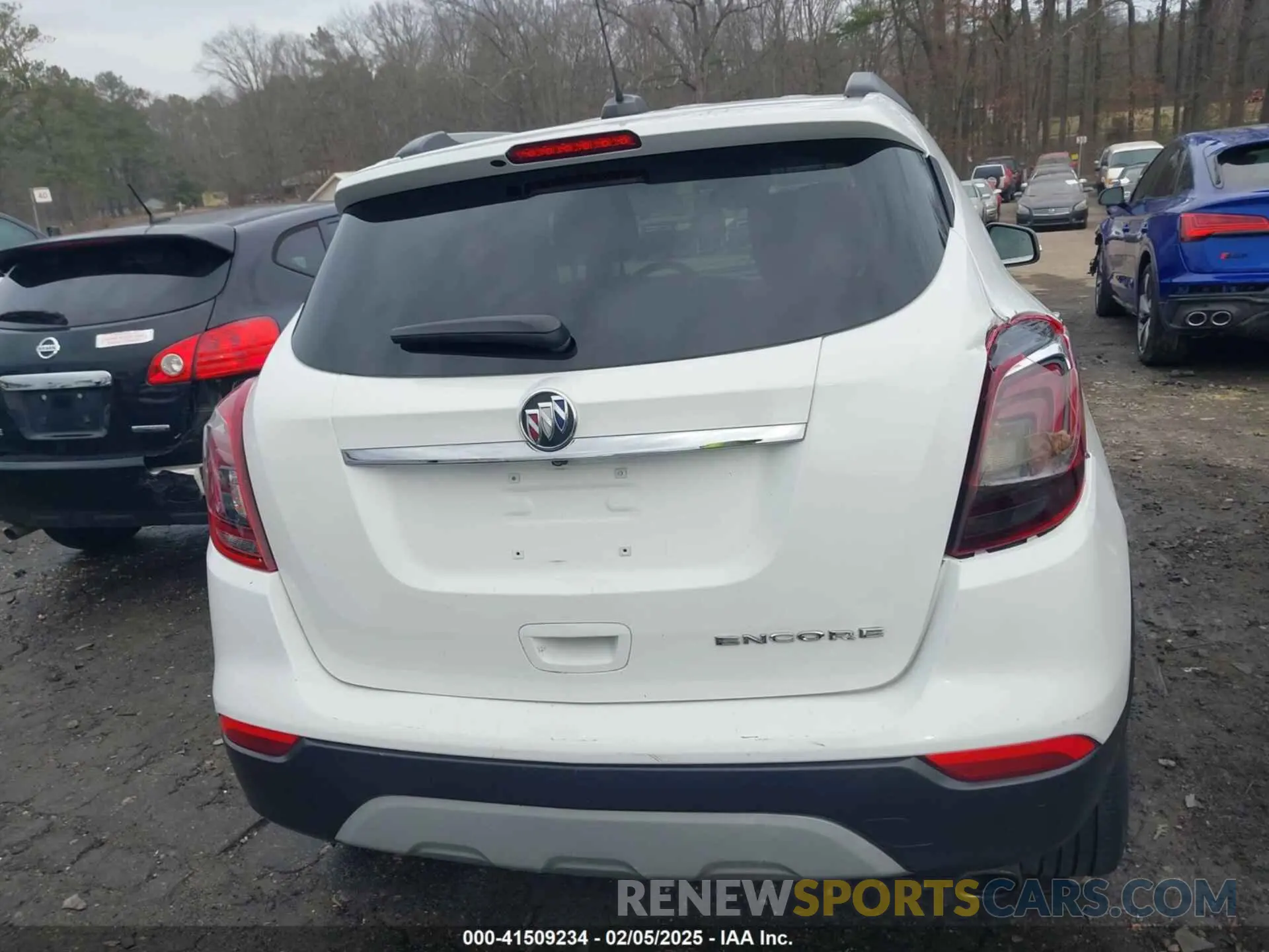 17 Фотография поврежденного автомобиля KL4CJGSM3KB766809 BUICK ENCORE 2019