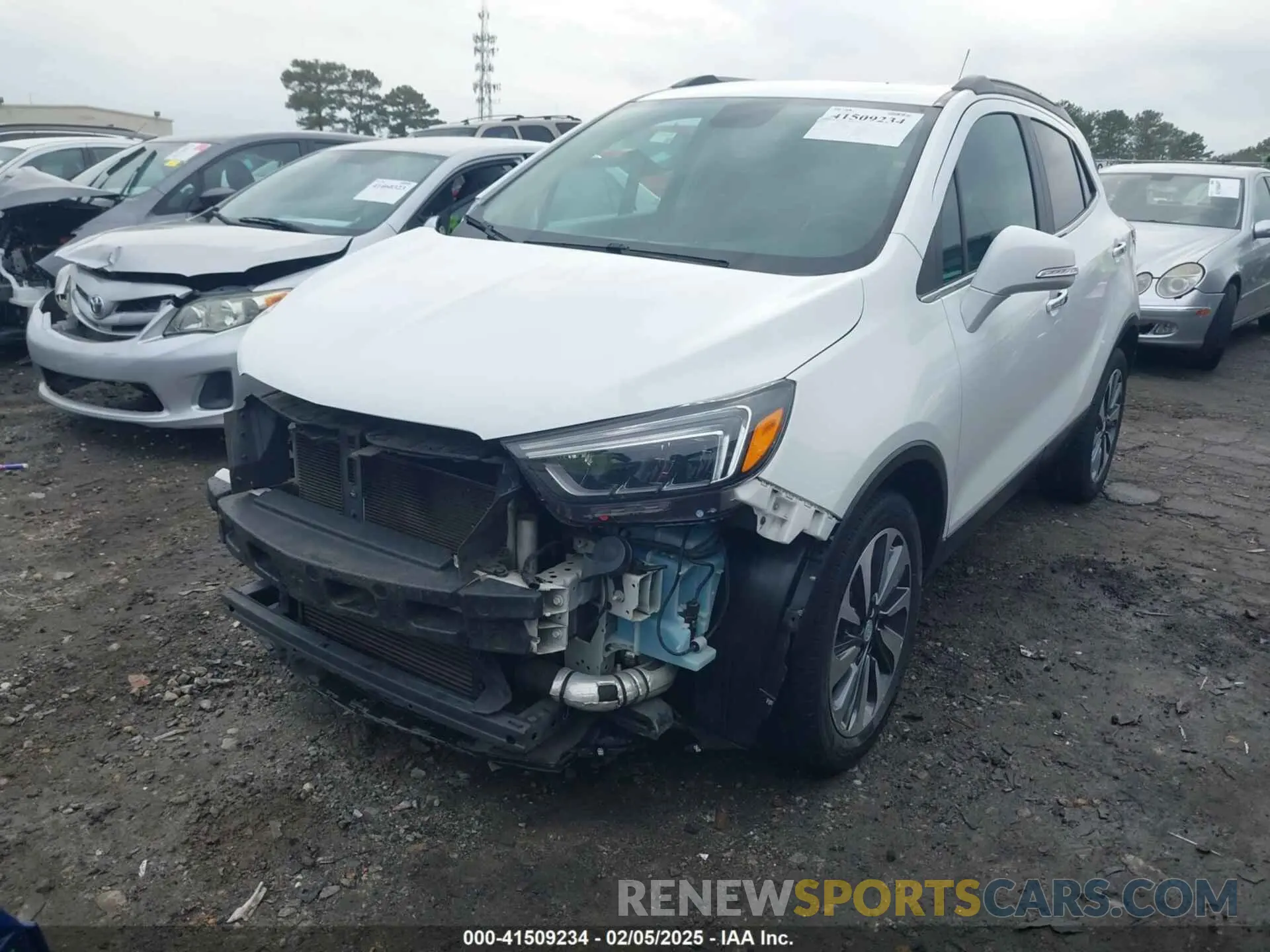 2 Фотография поврежденного автомобиля KL4CJGSM3KB766809 BUICK ENCORE 2019