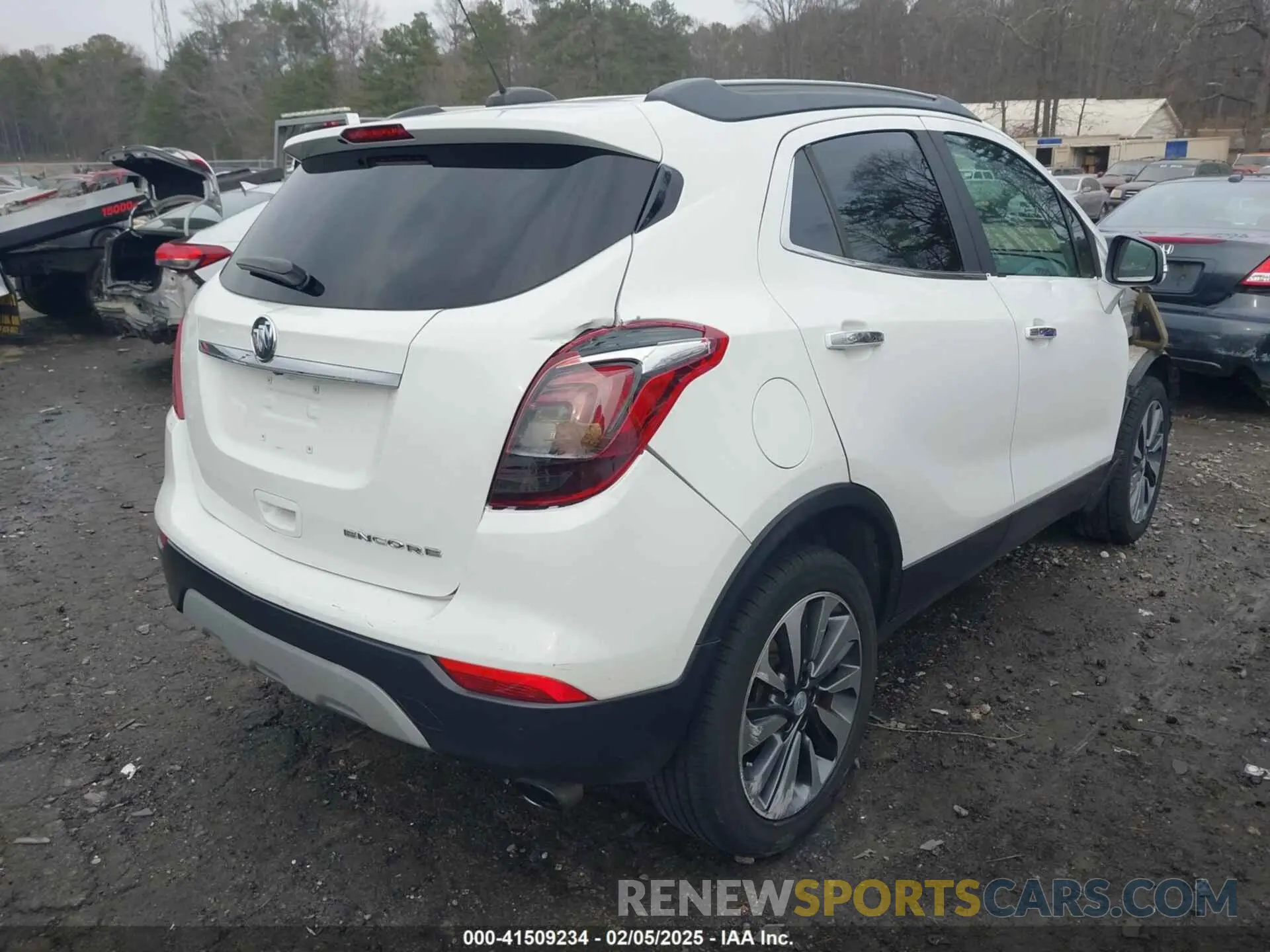 4 Фотография поврежденного автомобиля KL4CJGSM3KB766809 BUICK ENCORE 2019
