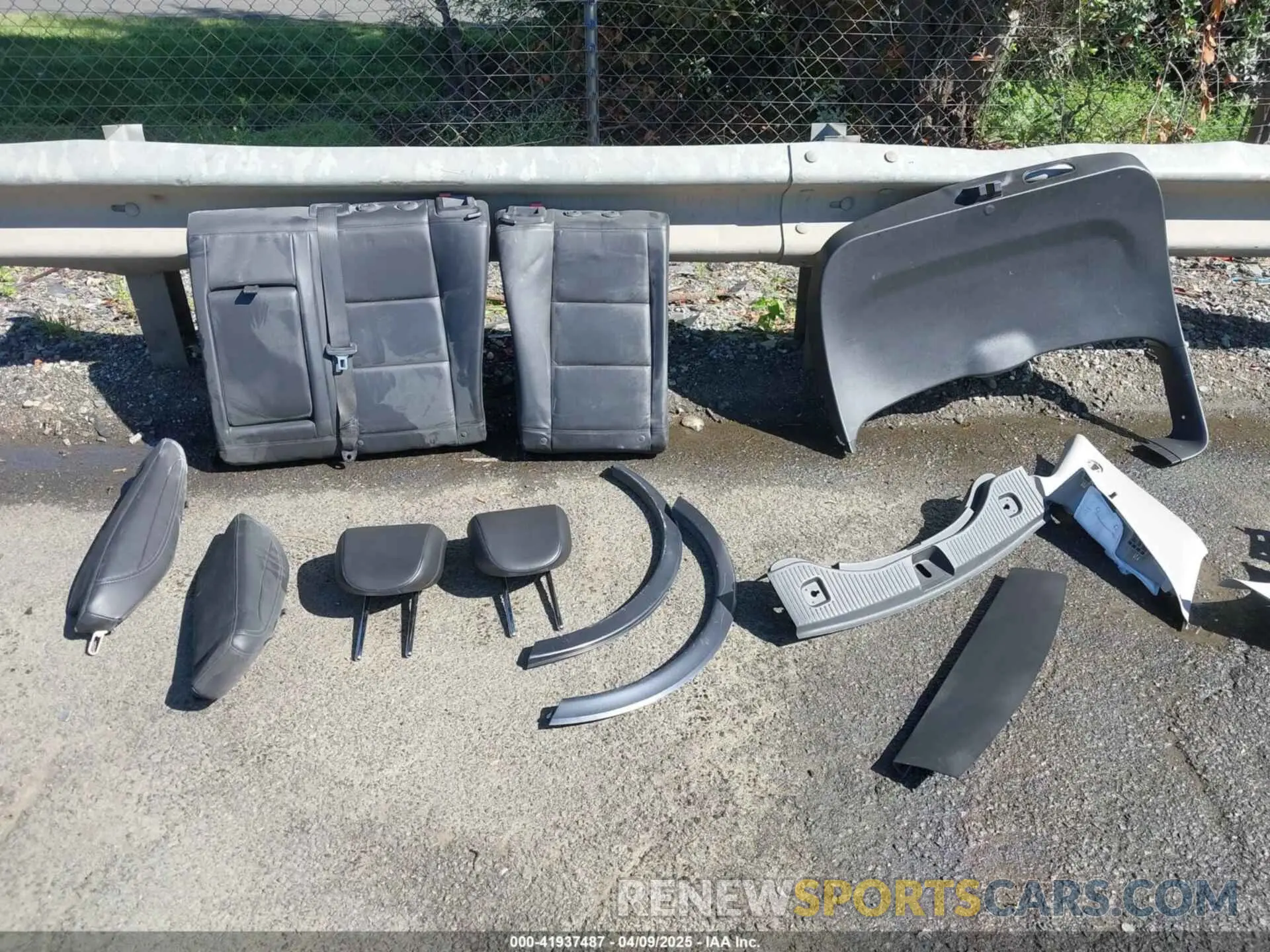 12 Фотография поврежденного автомобиля KL4CJGSM5KB869925 BUICK ENCORE 2019
