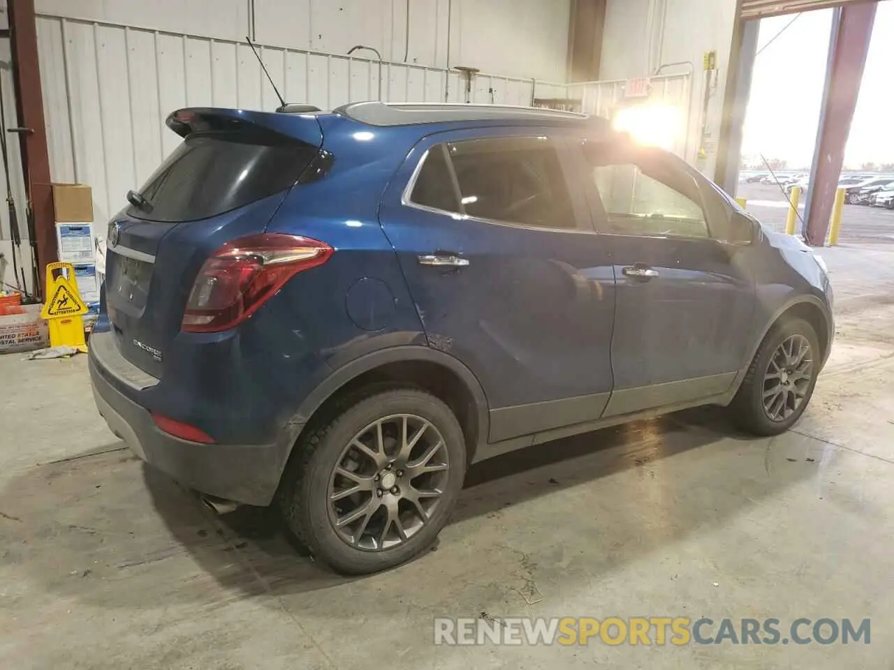 3 Фотография поврежденного автомобиля KL4CJ2SB8LB043976 BUICK ENCORE 2020