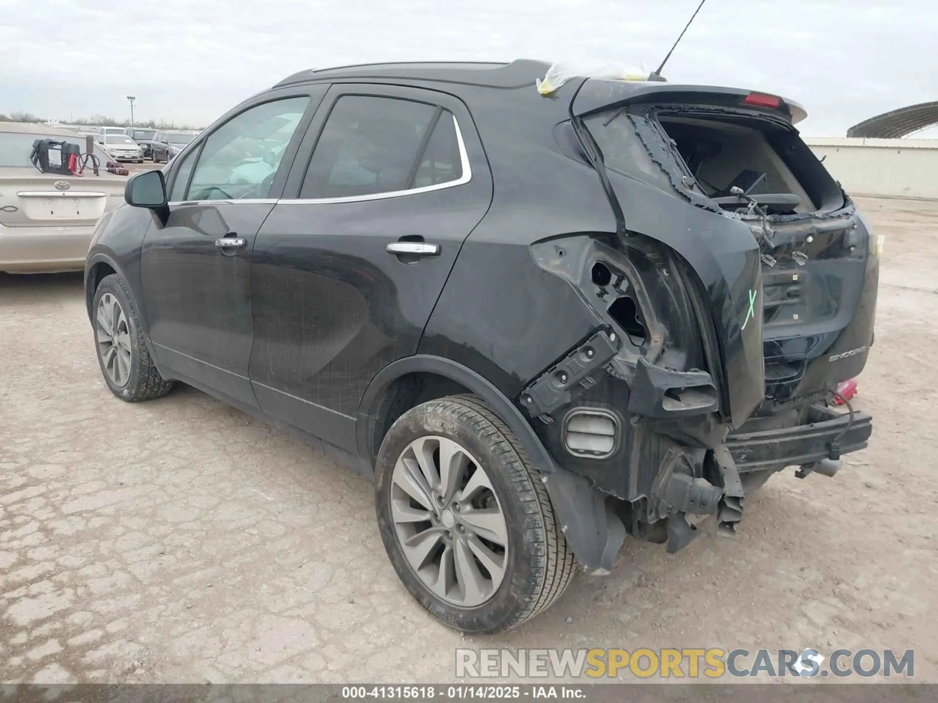 3 Фотография поврежденного автомобиля KL4CJASB1LB001241 BUICK ENCORE 2020