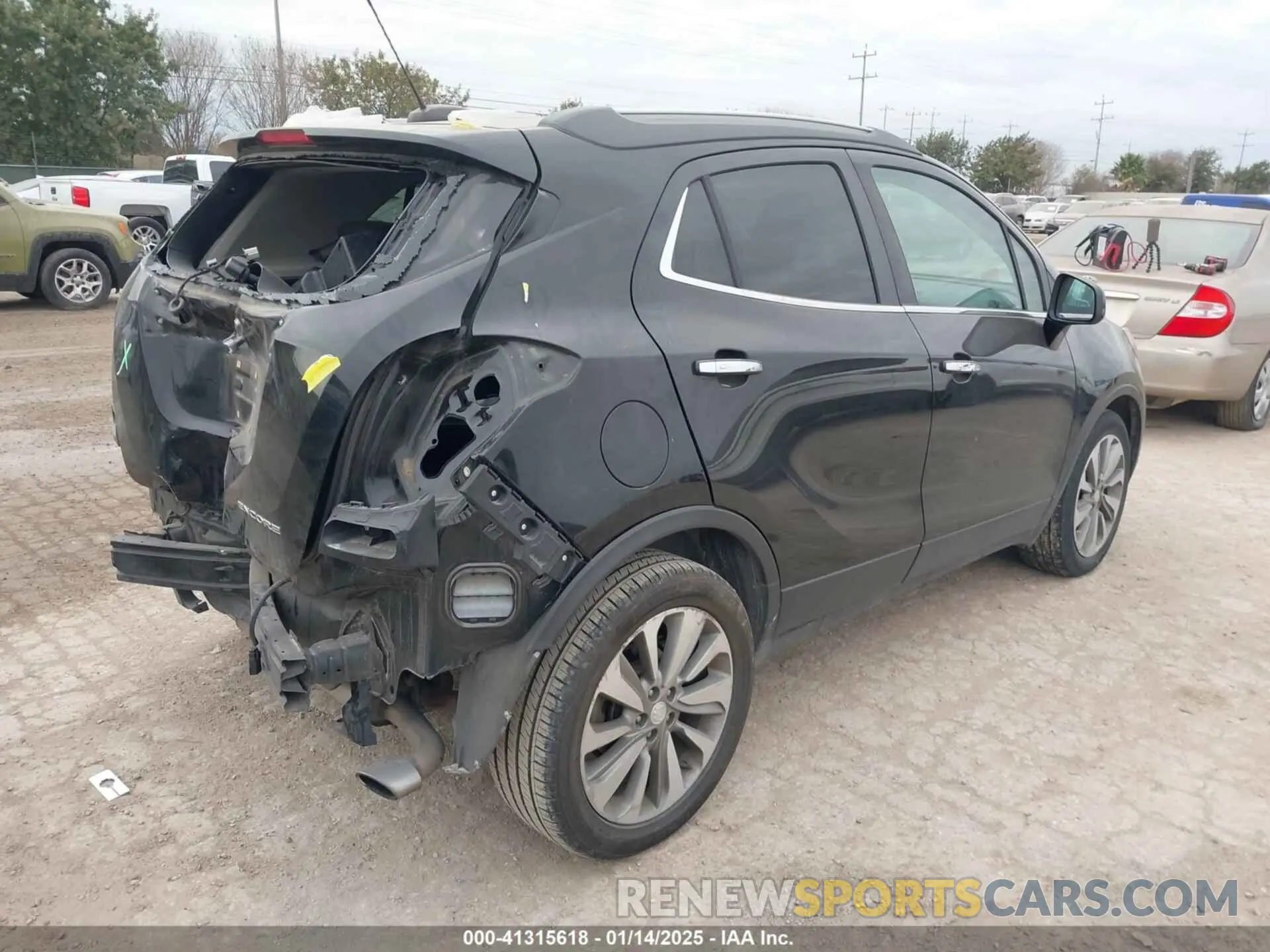 4 Фотография поврежденного автомобиля KL4CJASB1LB001241 BUICK ENCORE 2020