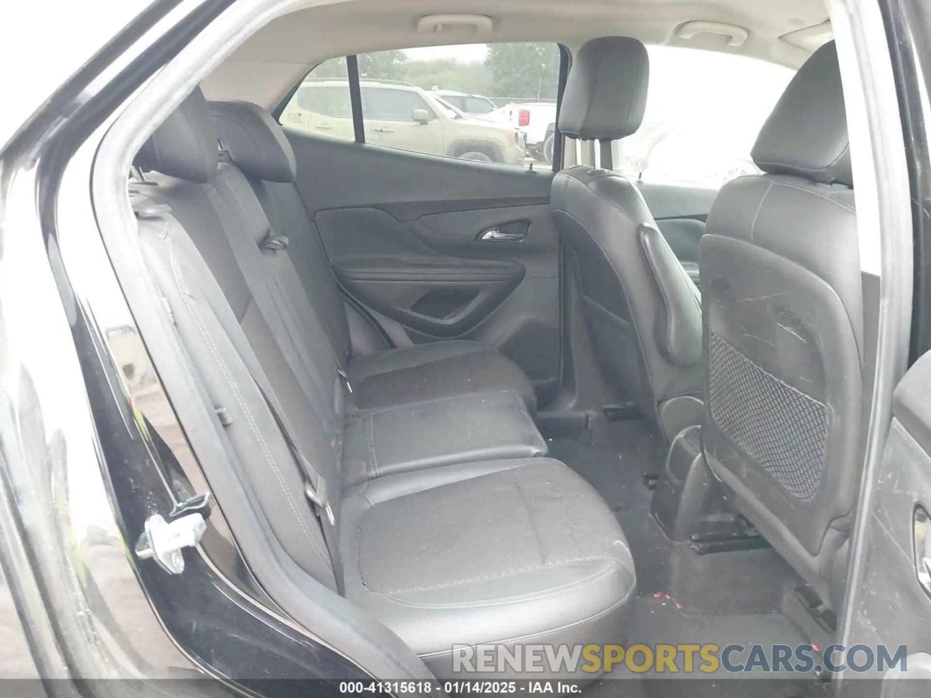 8 Фотография поврежденного автомобиля KL4CJASB1LB001241 BUICK ENCORE 2020