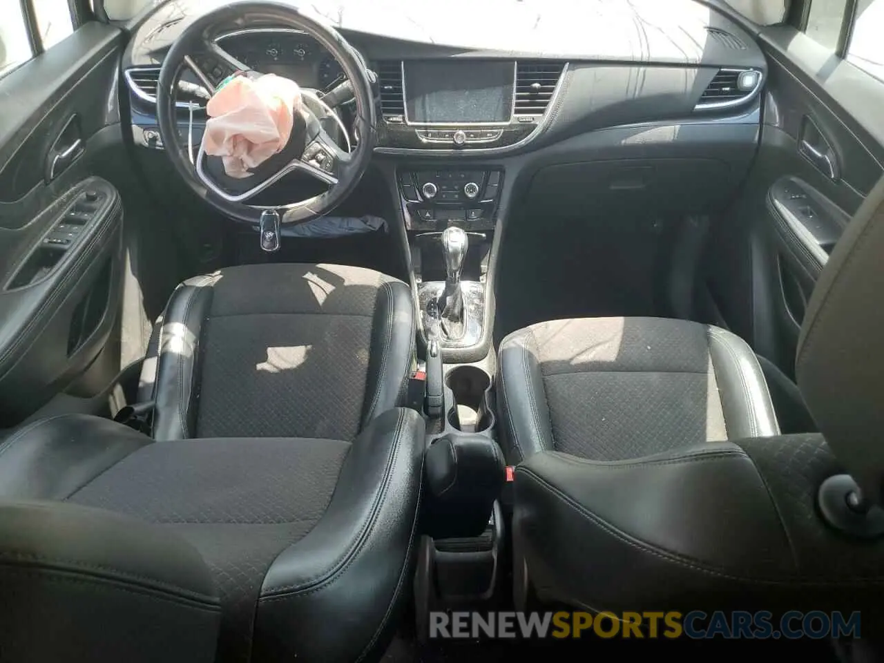 8 Photograph of a damaged car KL4CJASB2LB024754 BUICK ENCORE 2020