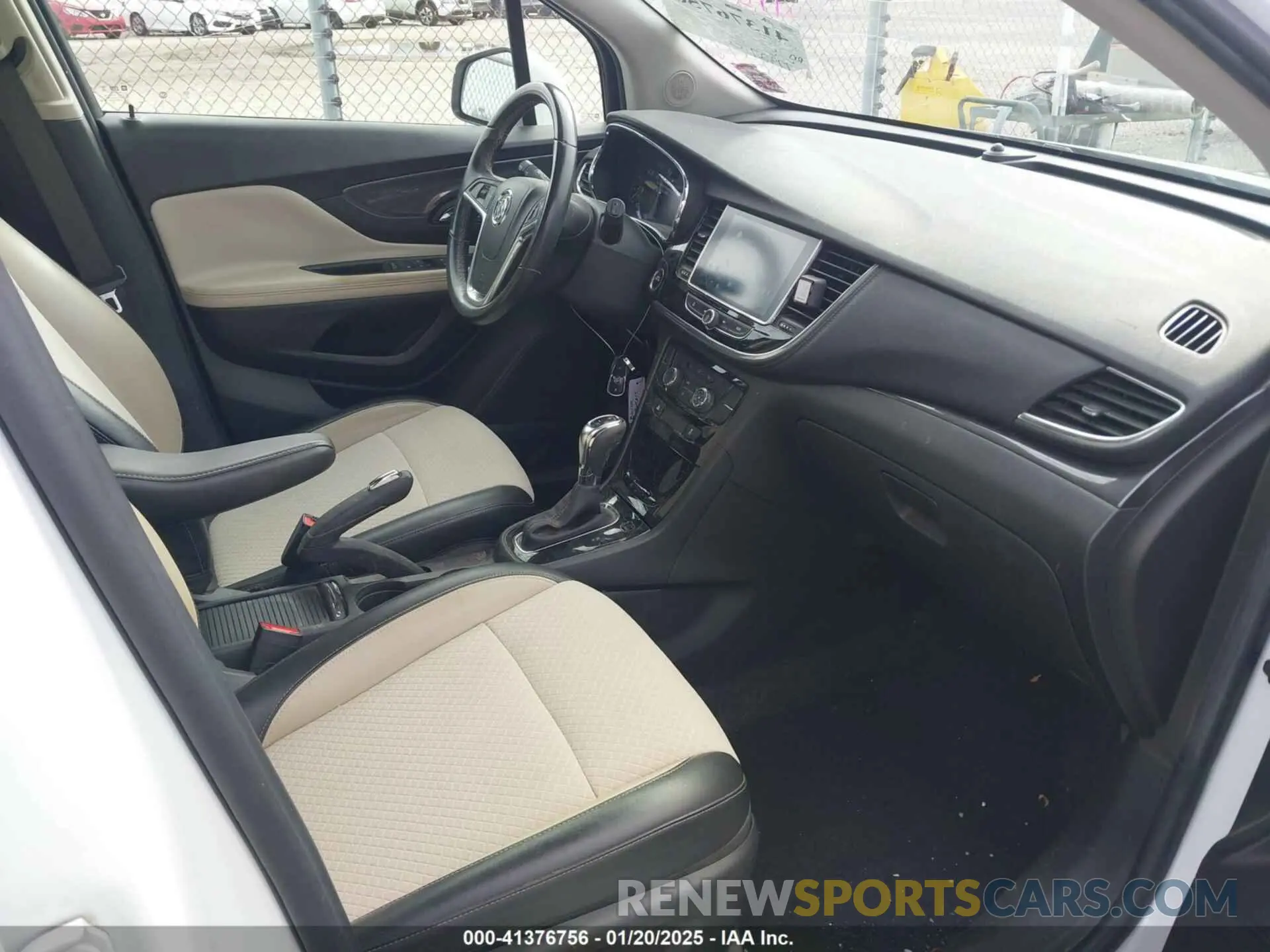 5 Фотография поврежденного автомобиля KL4CJASB2LB051694 BUICK ENCORE 2020