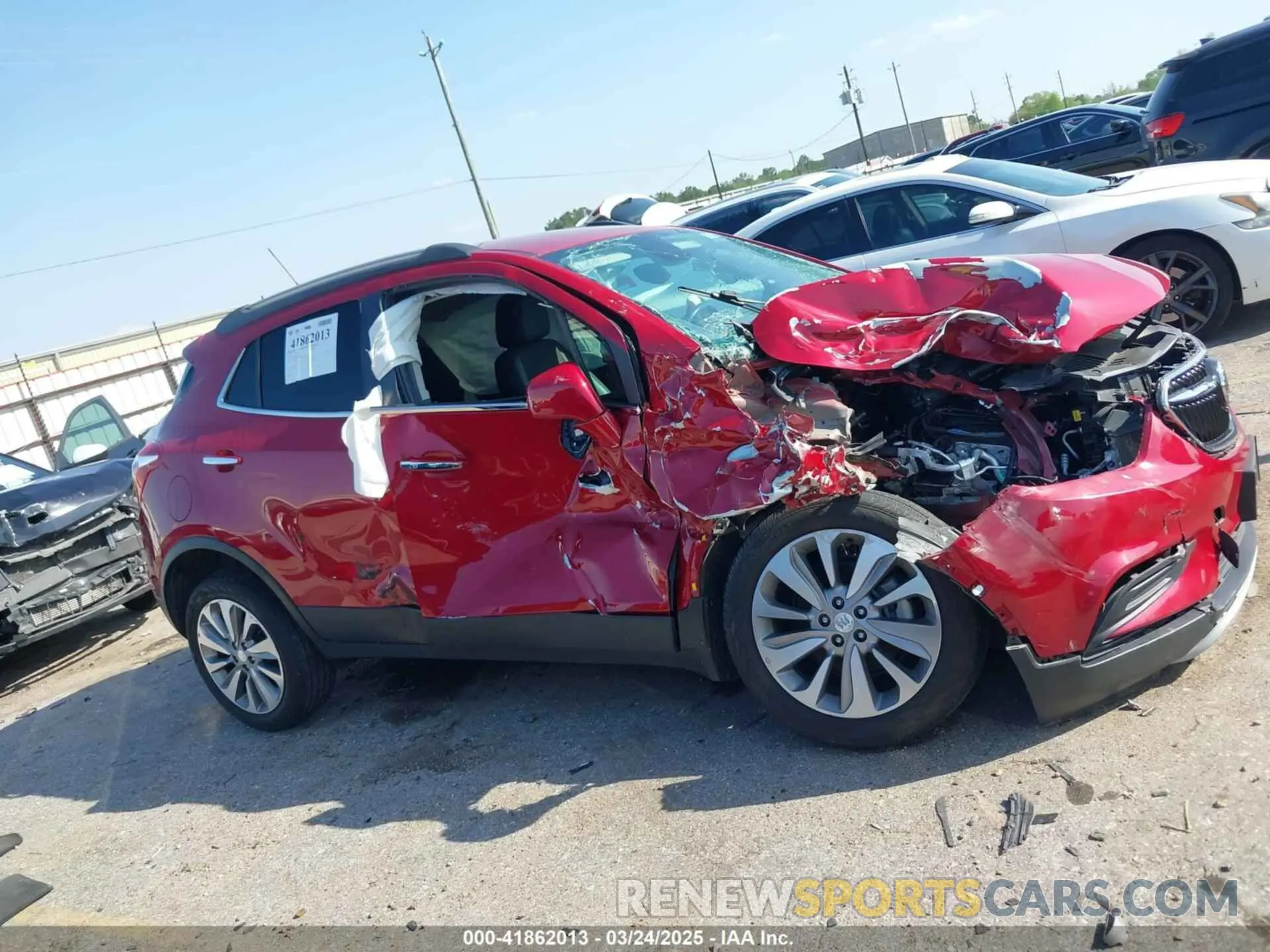 12 Фотография поврежденного автомобиля KL4CJASB2LB067068 BUICK ENCORE 2020