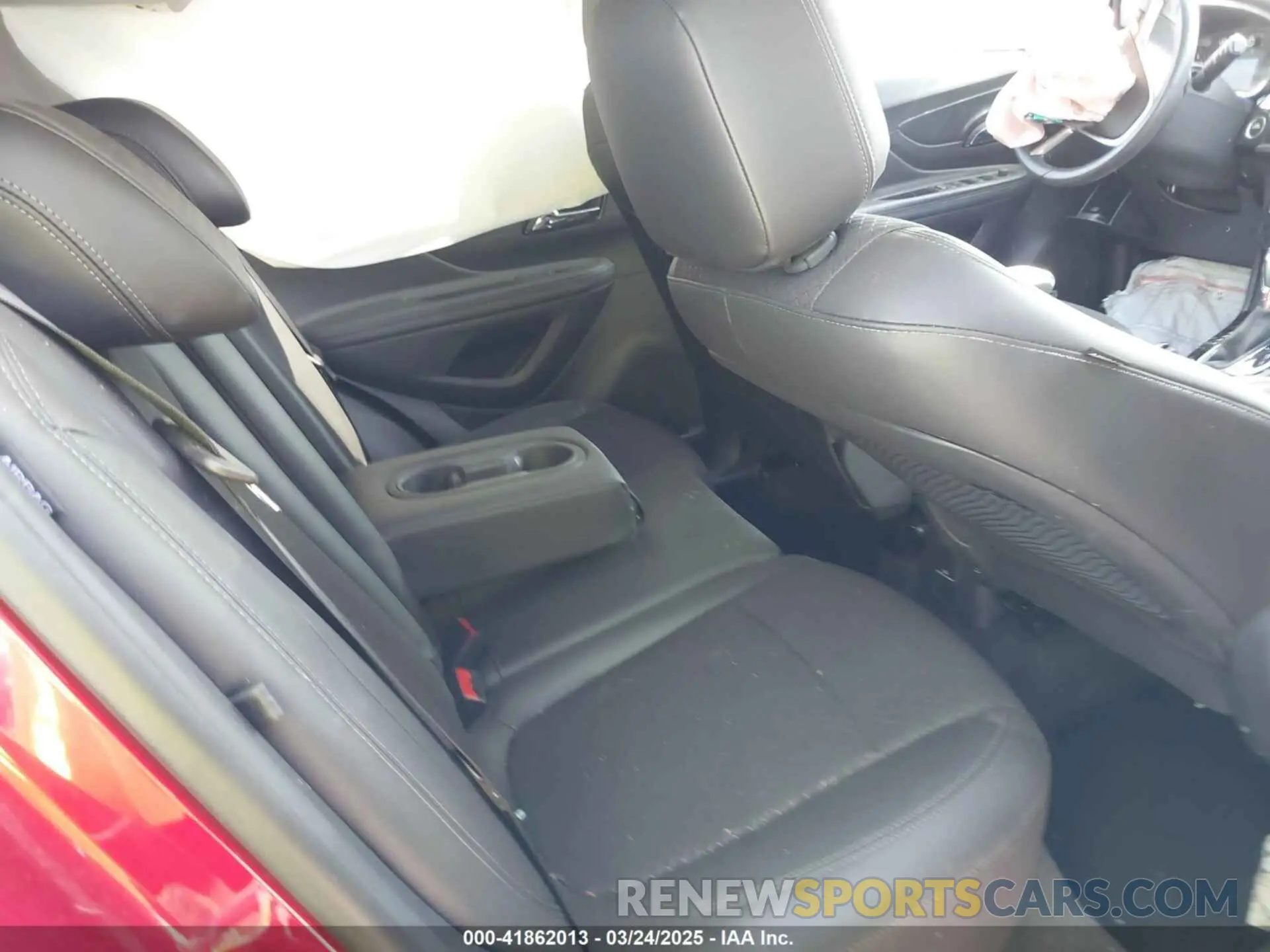 8 Фотография поврежденного автомобиля KL4CJASB2LB067068 BUICK ENCORE 2020