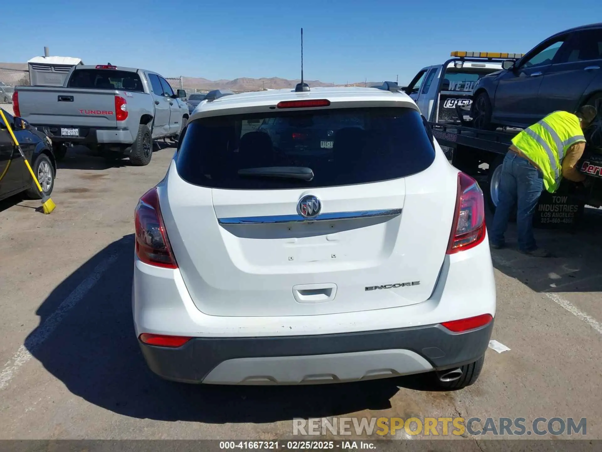16 Фотография поврежденного автомобиля KL4CJASB3LB028117 BUICK ENCORE 2020