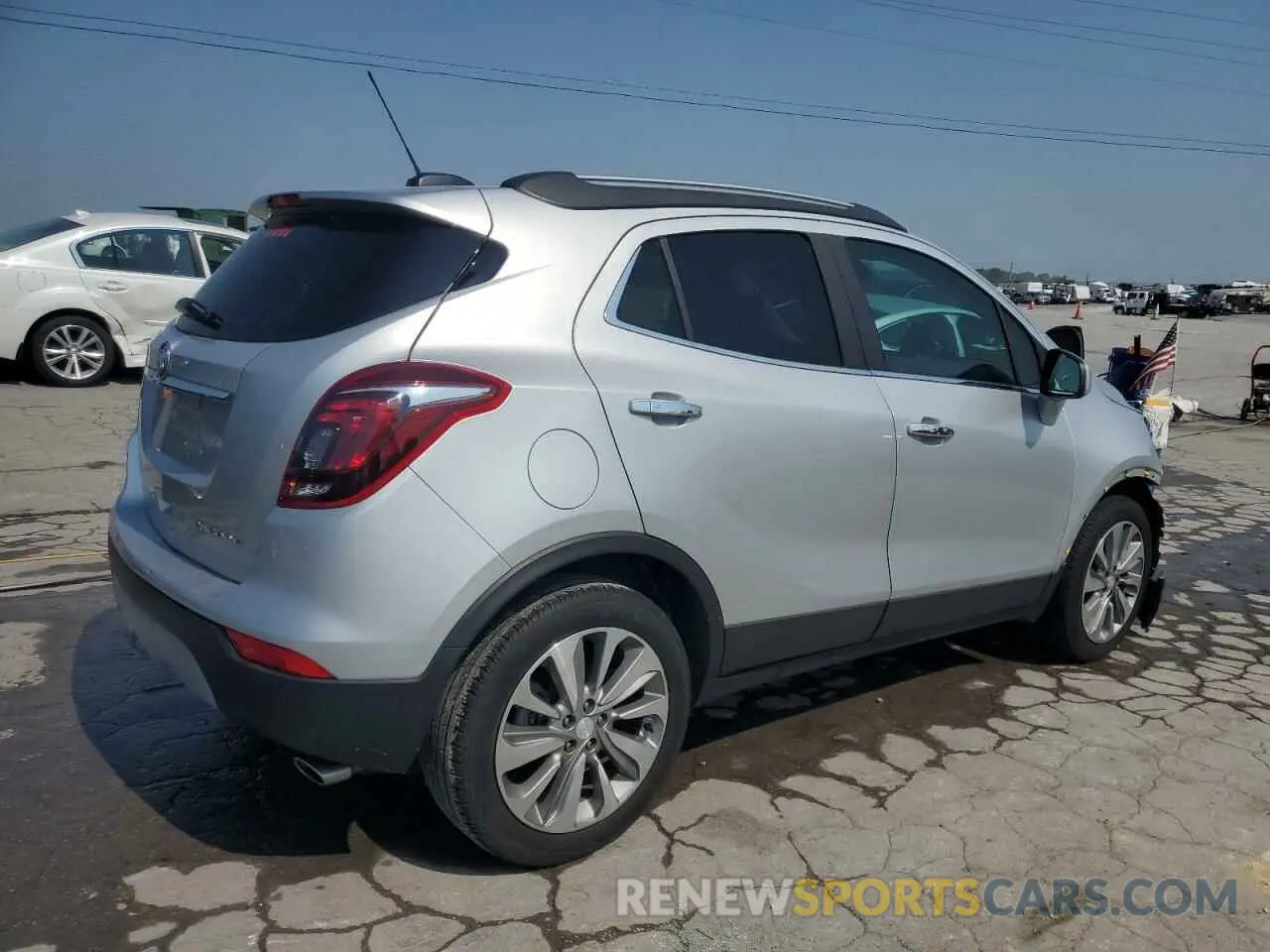 3 Фотография поврежденного автомобиля KL4CJASB4LB001198 BUICK ENCORE 2020
