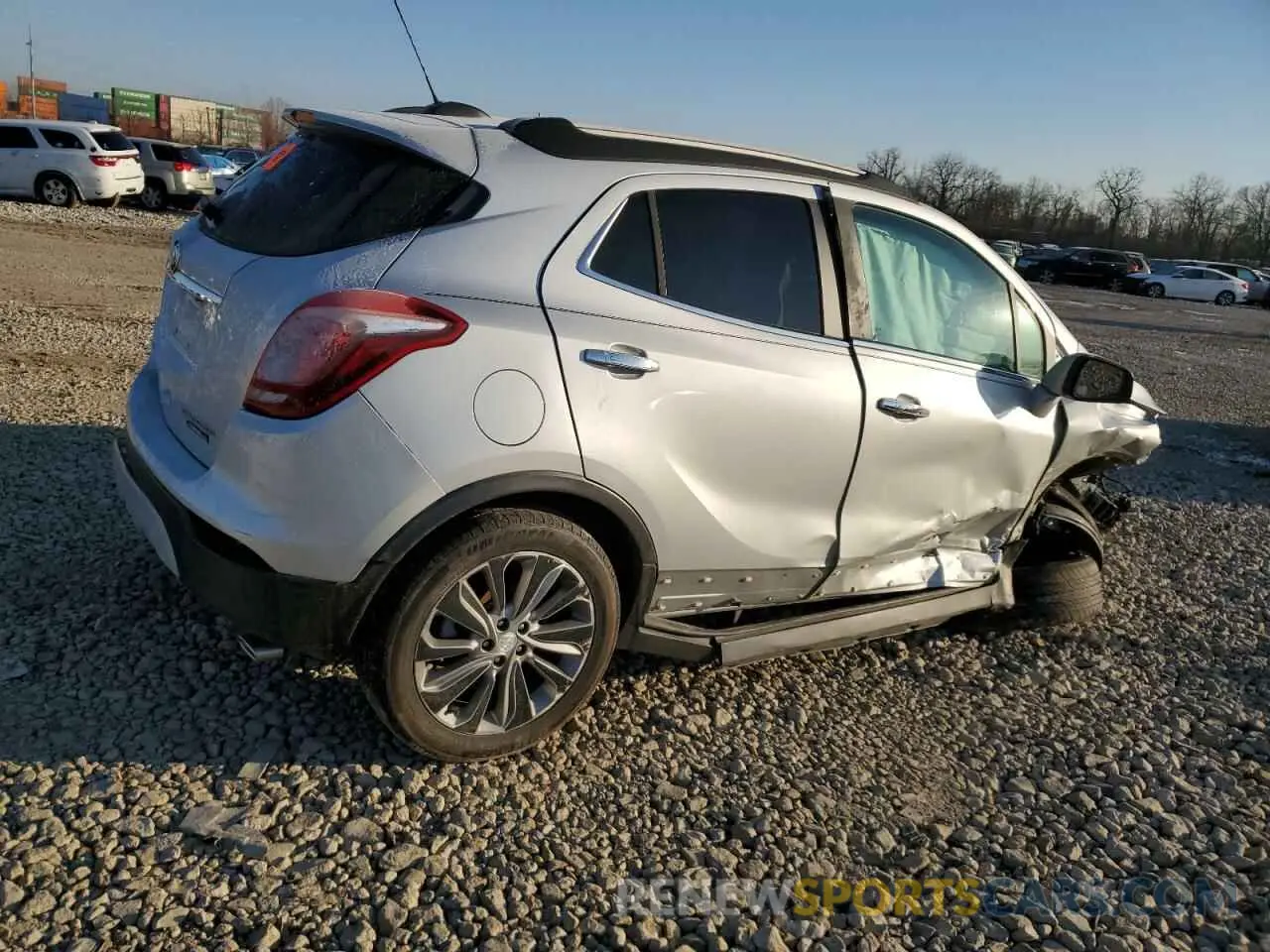 3 Фотография поврежденного автомобиля KL4CJASB4LB015005 BUICK ENCORE 2020