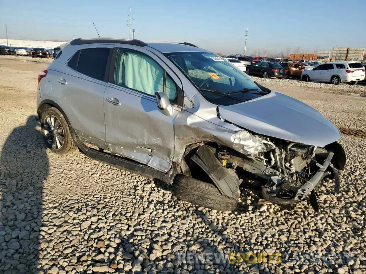 4 Фотография поврежденного автомобиля KL4CJASB4LB015005 BUICK ENCORE 2020
