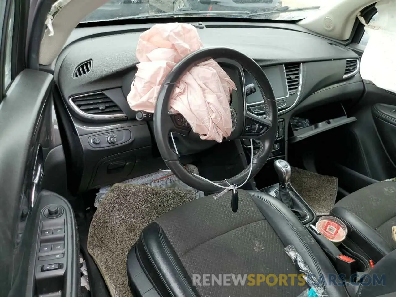 8 Фотография поврежденного автомобиля KL4CJASB4LB015005 BUICK ENCORE 2020