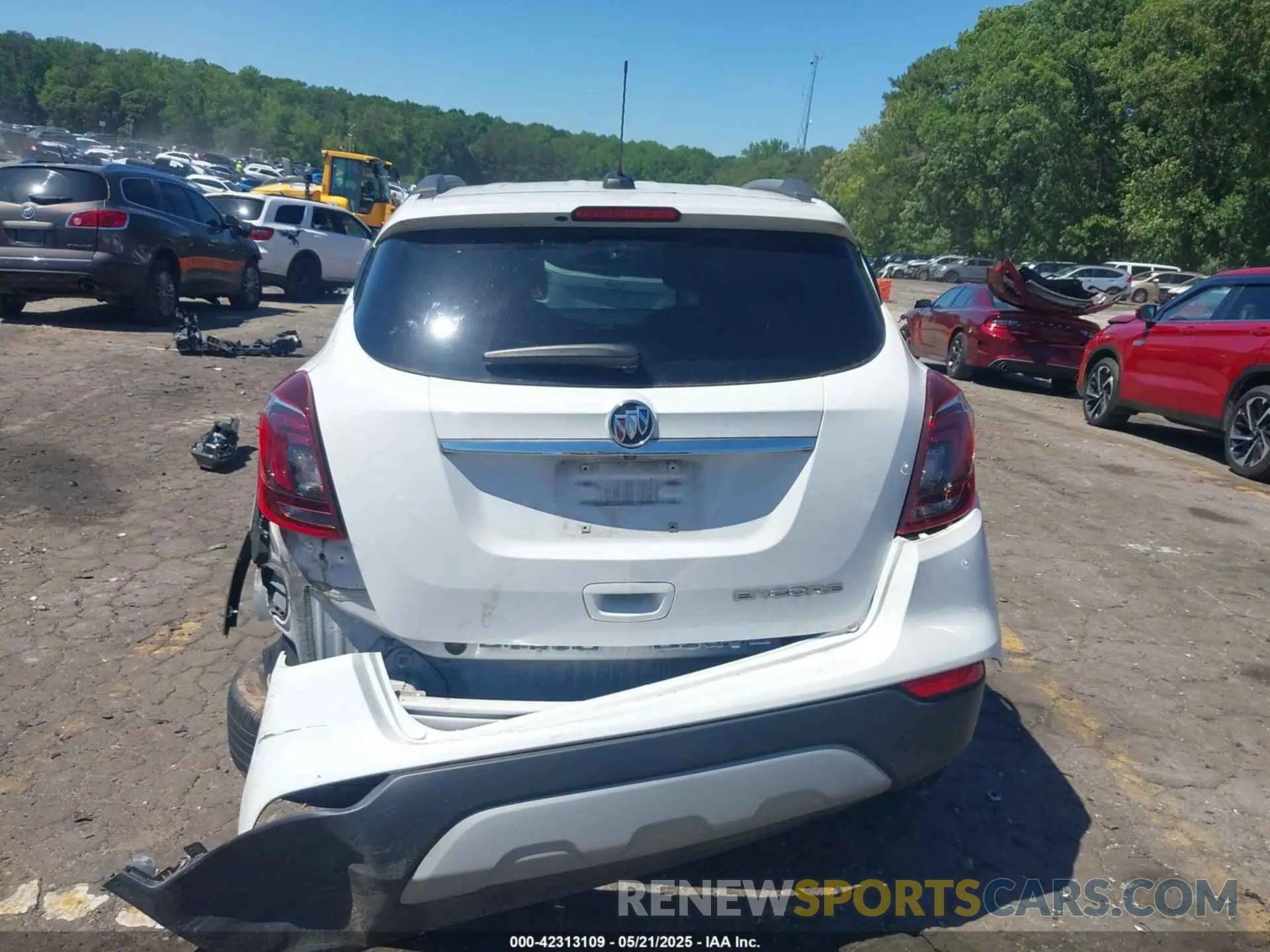 6 Фотография поврежденного автомобиля KL4CJASB4LB092280 BUICK ENCORE 2020