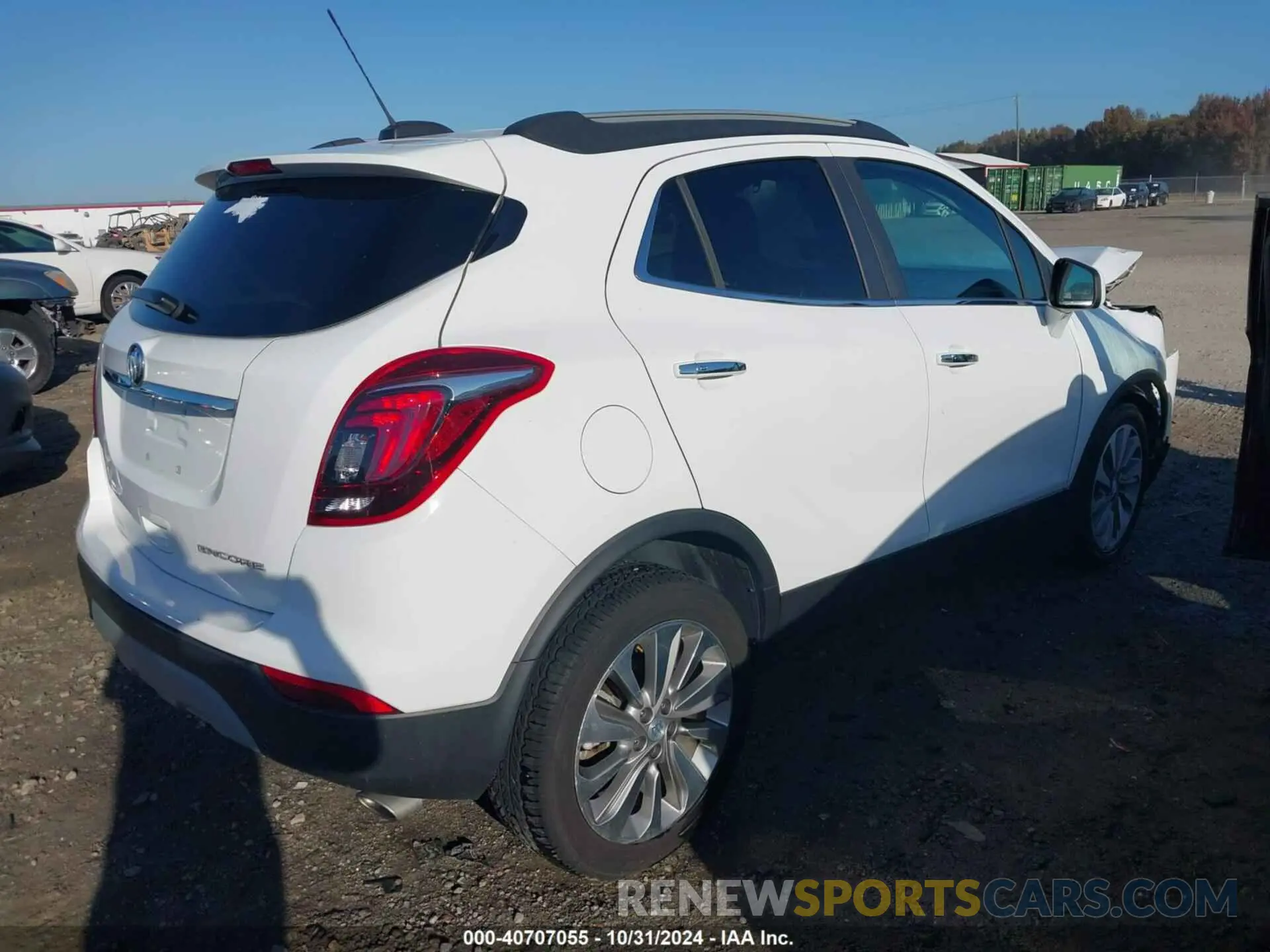 4 Фотография поврежденного автомобиля KL4CJASB4LB093333 BUICK ENCORE 2020
