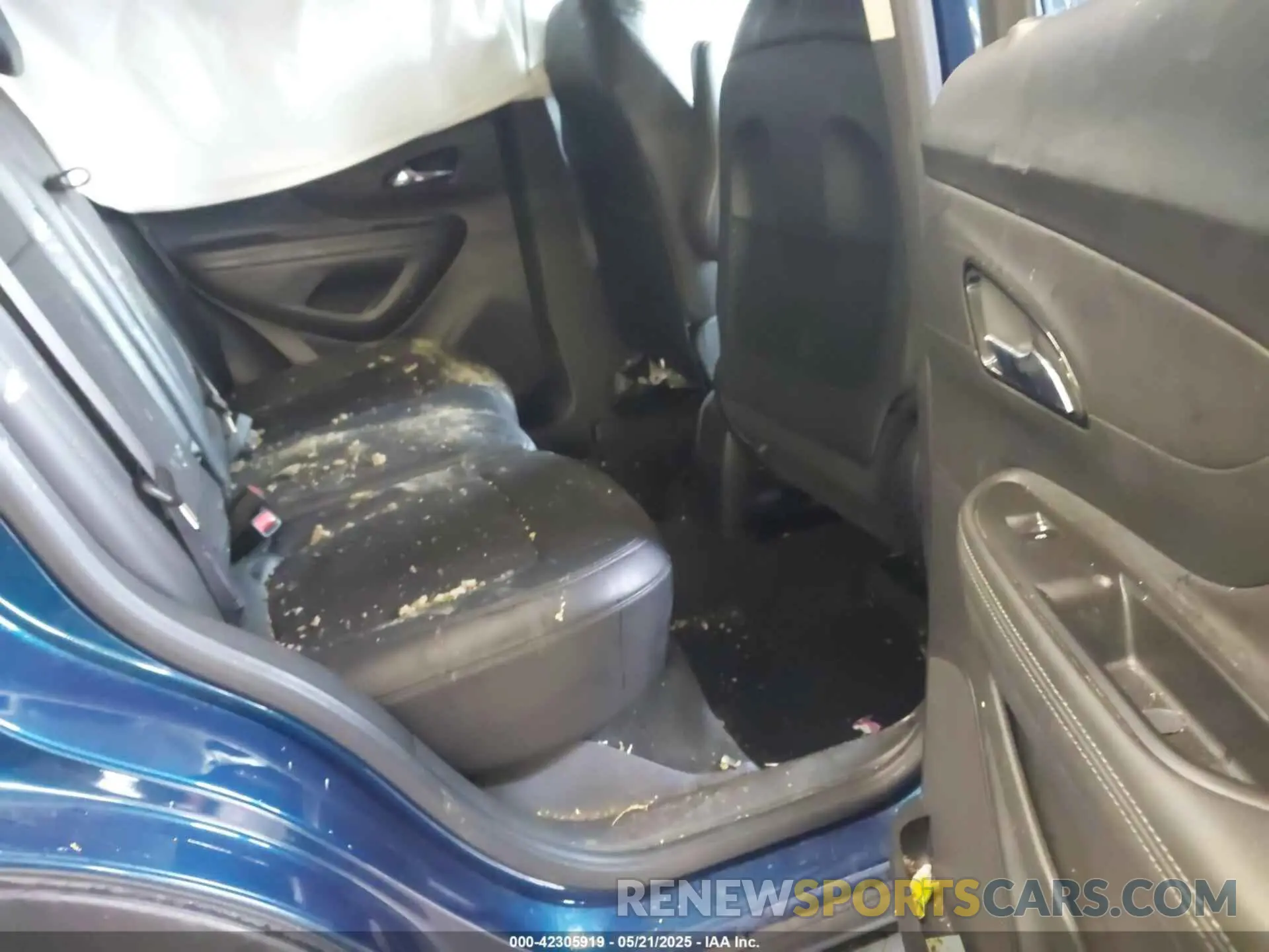 8 Photograph of a damaged car KL4CJASB5LB012517 BUICK ENCORE 2020