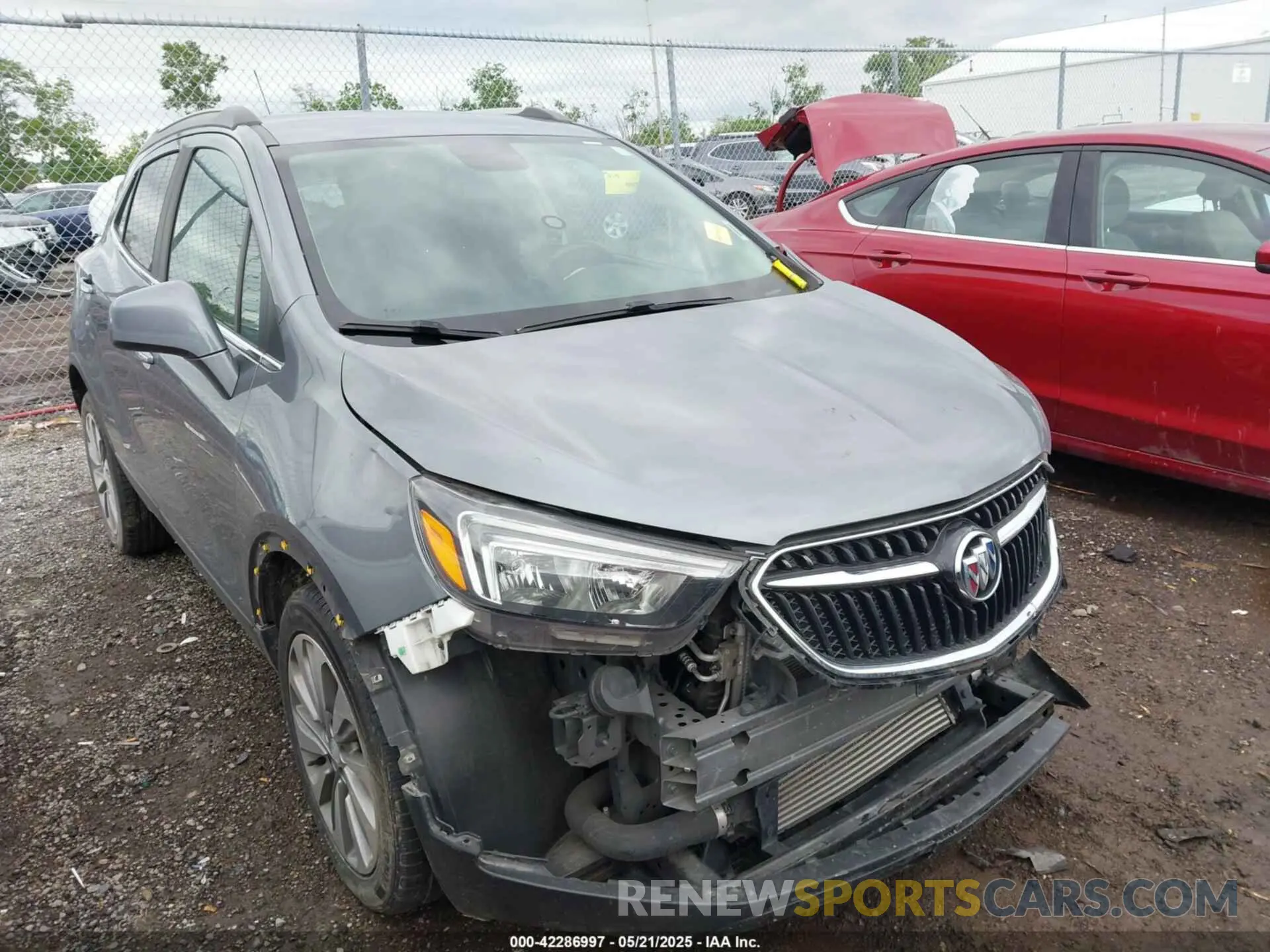 1 Фотография поврежденного автомобиля KL4CJASB6LB005415 BUICK ENCORE 2020