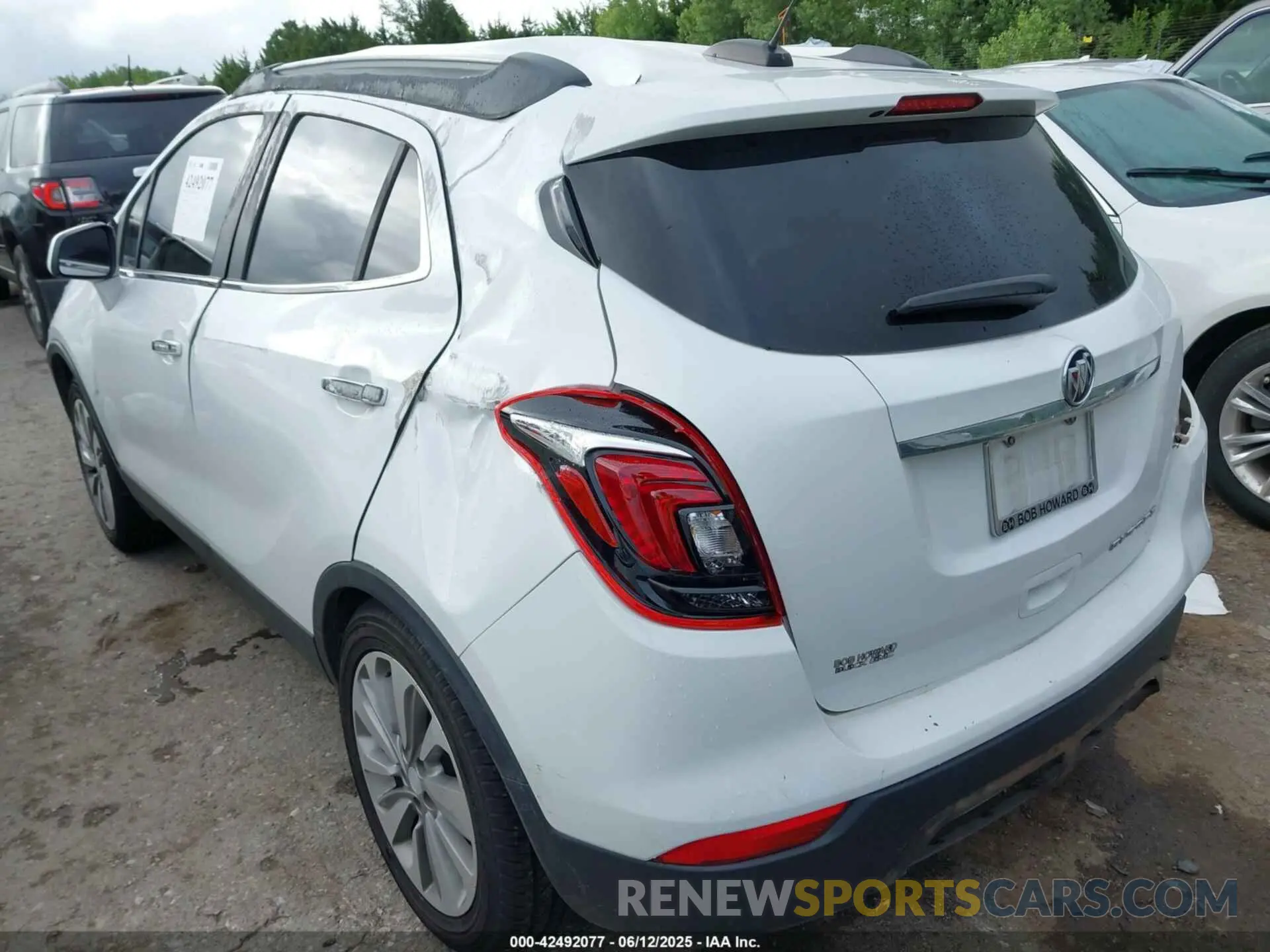 3 Photograph of a damaged car KL4CJASB8LB078575 BUICK ENCORE 2020