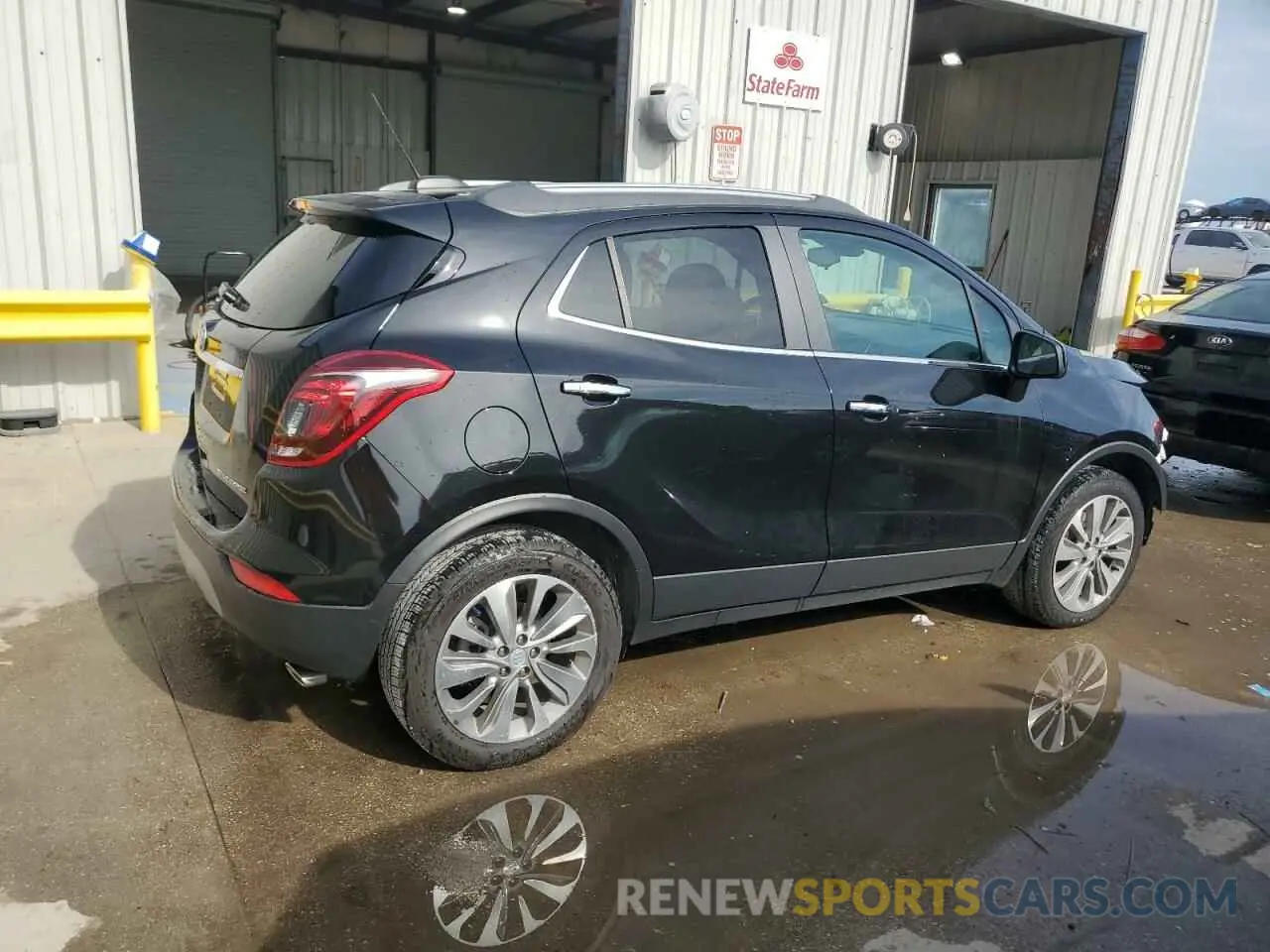 3 Фотография поврежденного автомобиля KL4CJASB9LB055919 BUICK ENCORE 2020